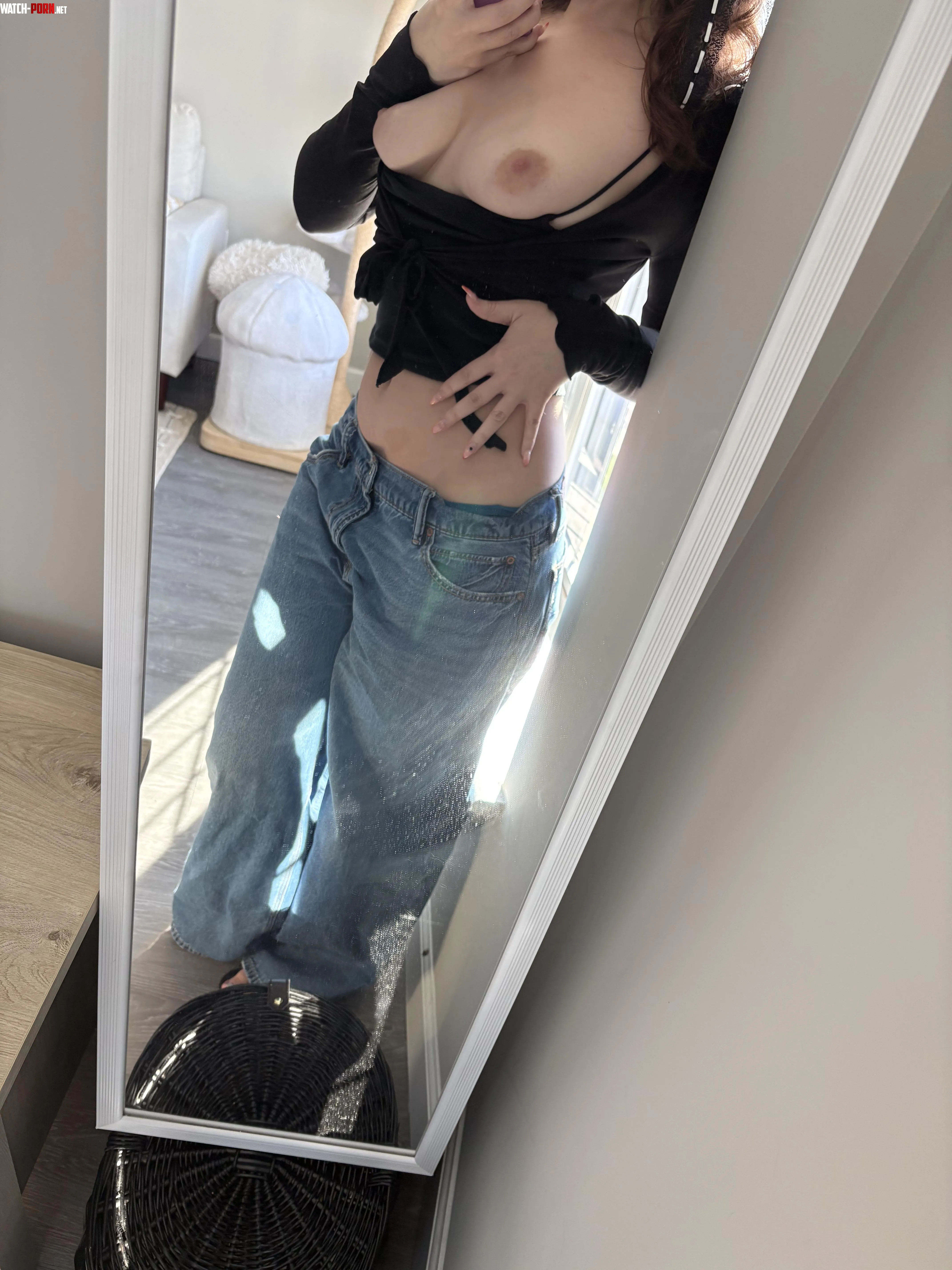 Hello I have tits is that normal by sienna_doll