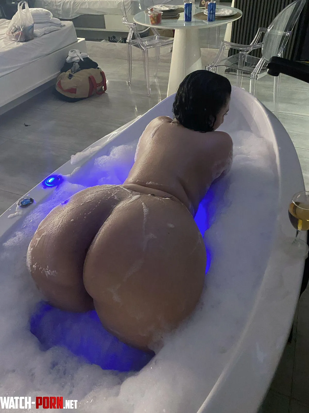 Creampie a goth girl tonight babee by Blackcatt19