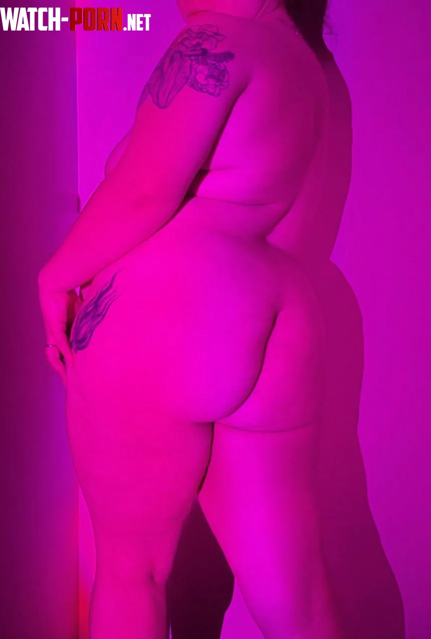 It’s too warm for clothes today by SpicyGingerHeaux