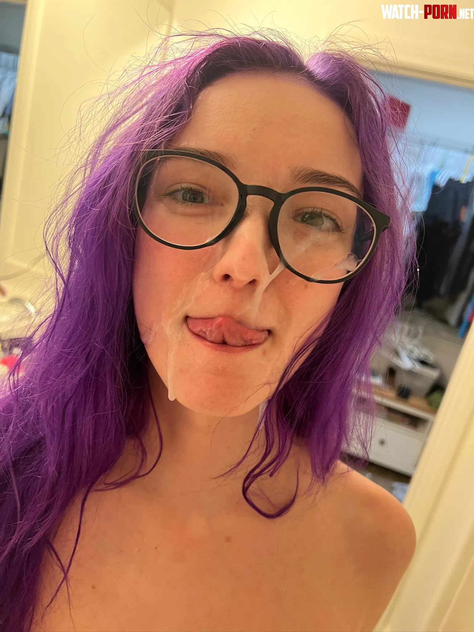 first time getting my glasses cummed on!! yay by xbrenny