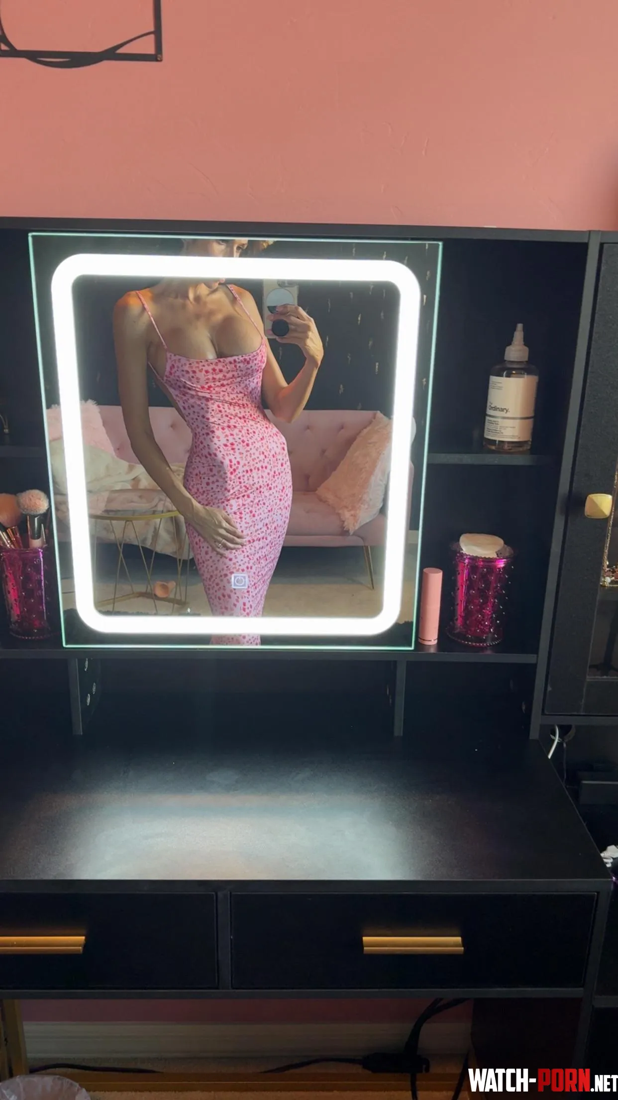 Pretty in pink by flirtyfayex