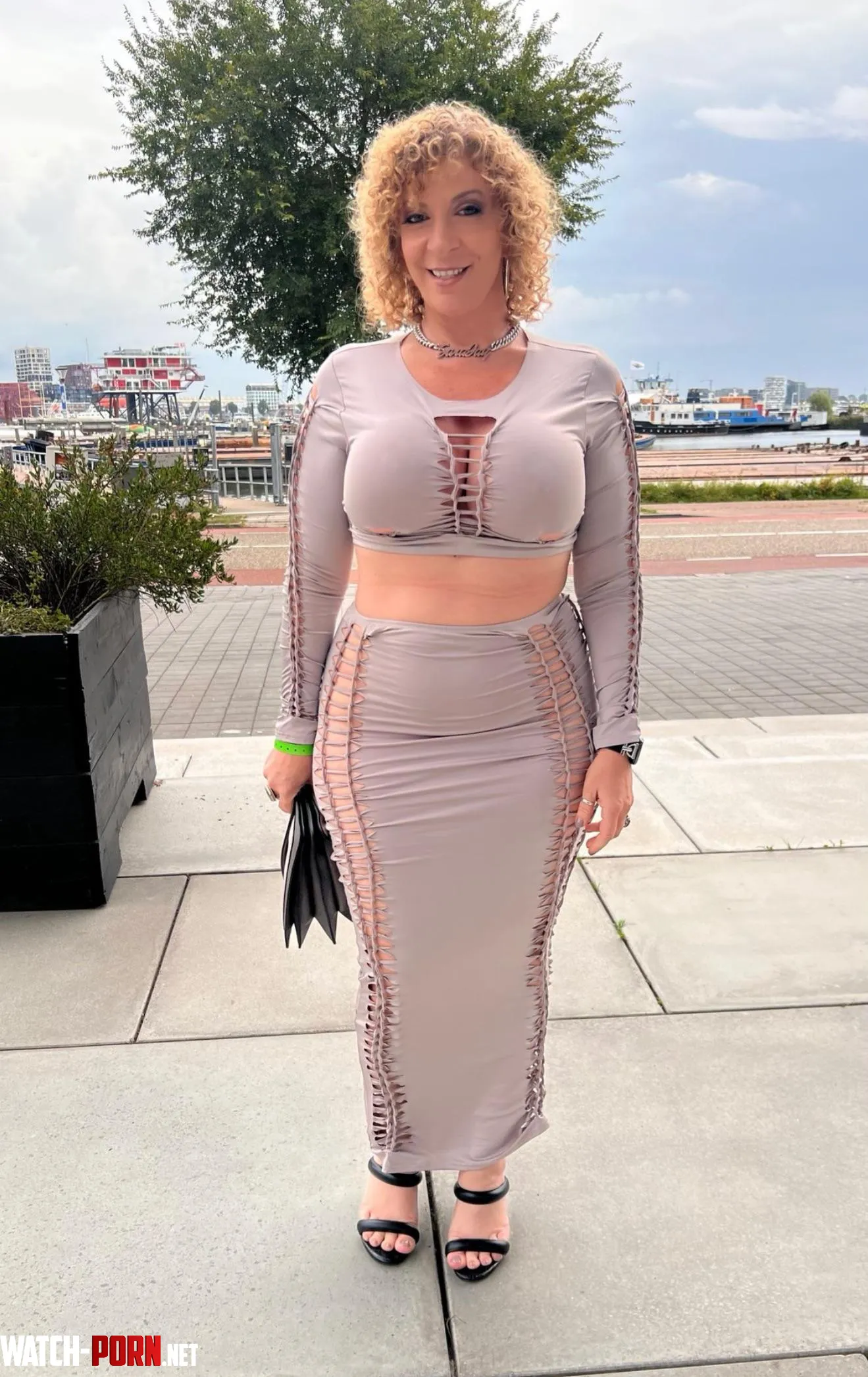 Sara Jay by Odins_Eye33