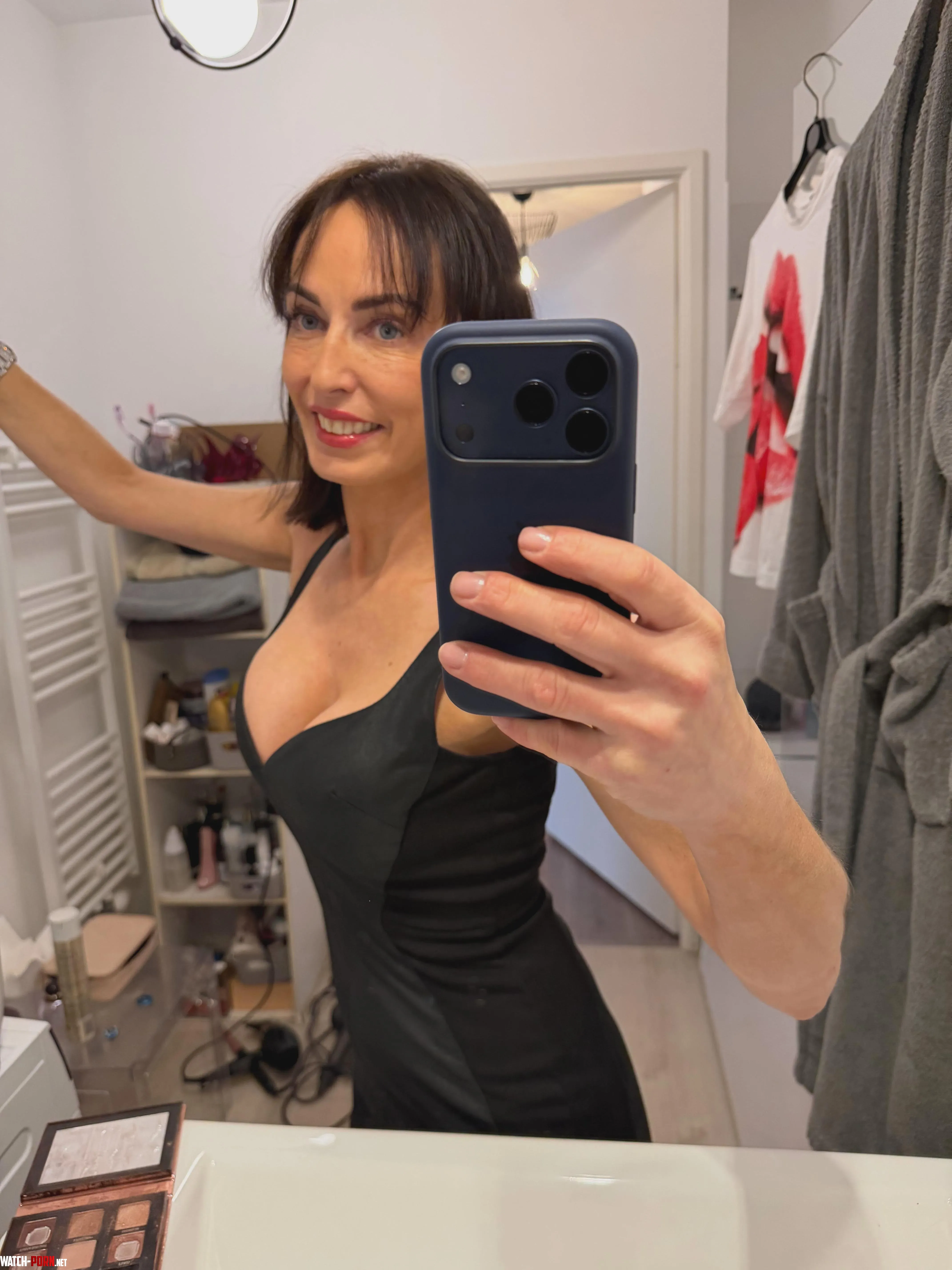 Got any fun plans today or should I give you some ideas? by fullmoon63