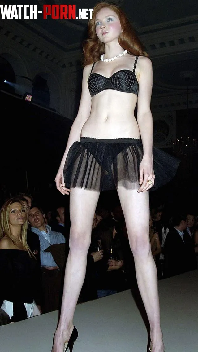 Lily Cole... by SpunkySpunkyAssMan