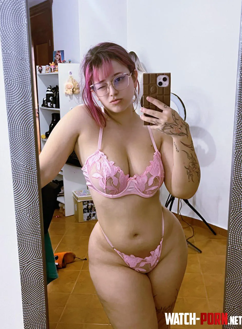 just turned 18, what do you think of my curves? by LaceLure