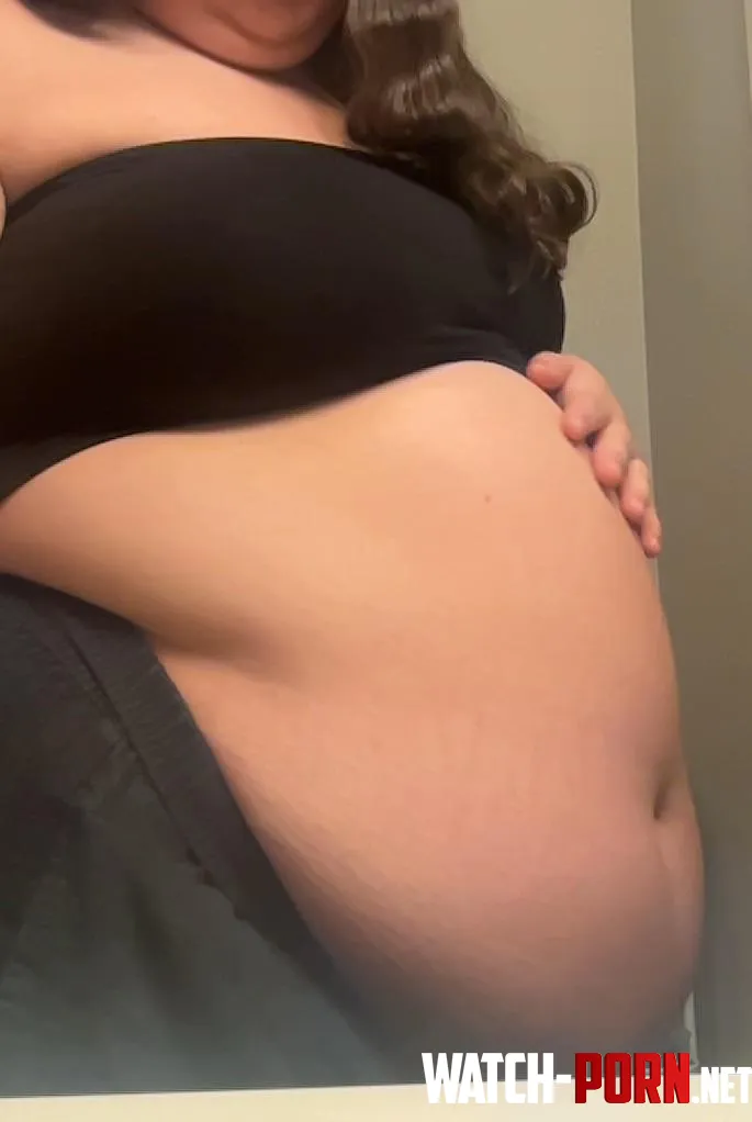 Maybe eating 4k+ calories daily isn’t the most healthy thing to do… by Fatty_Lily