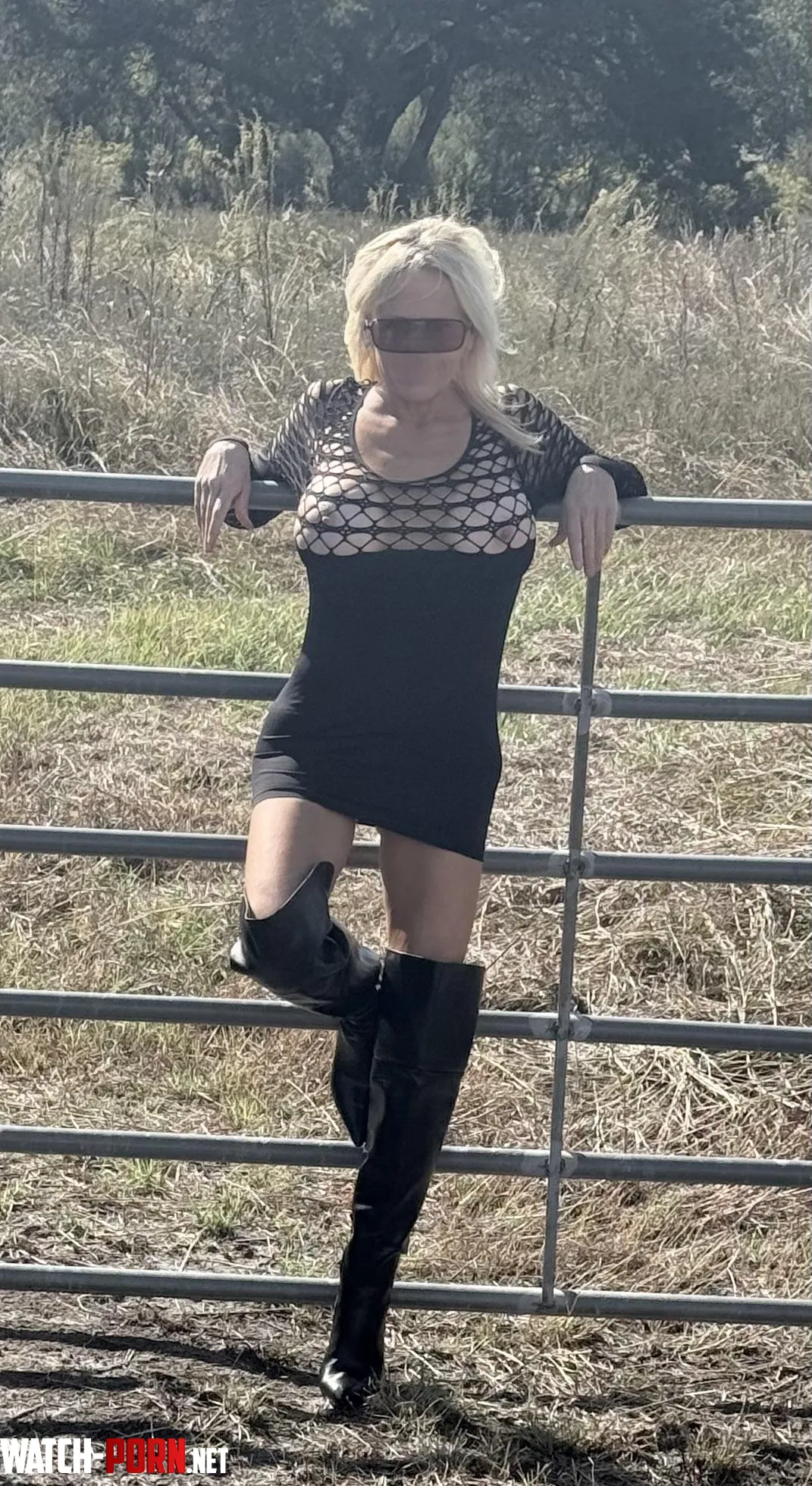 I didn’t wear it for long by LadyinShades