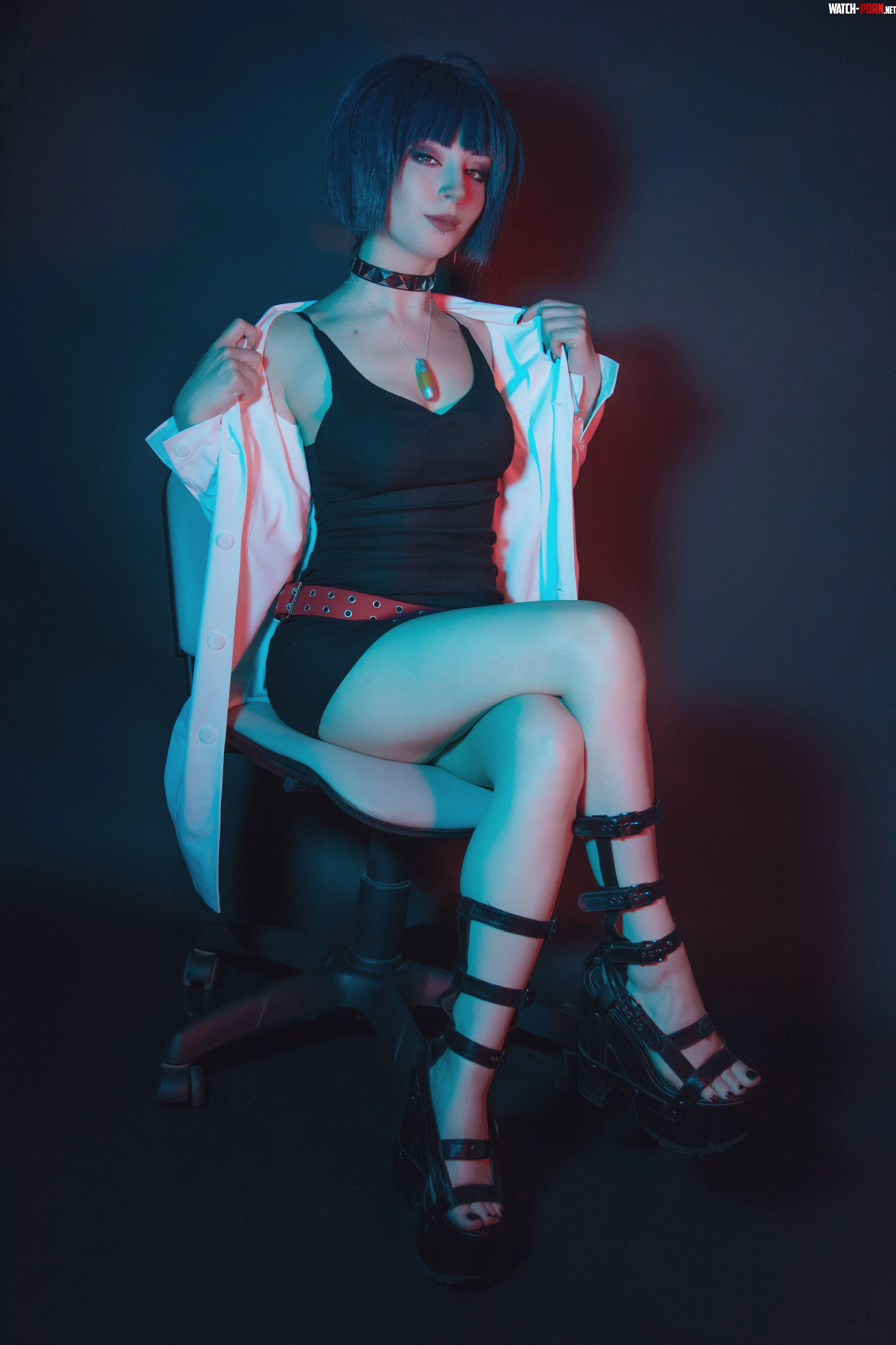 Tae Takemi [Persona 5] (Shiroktsne) by Shirokitsunegf