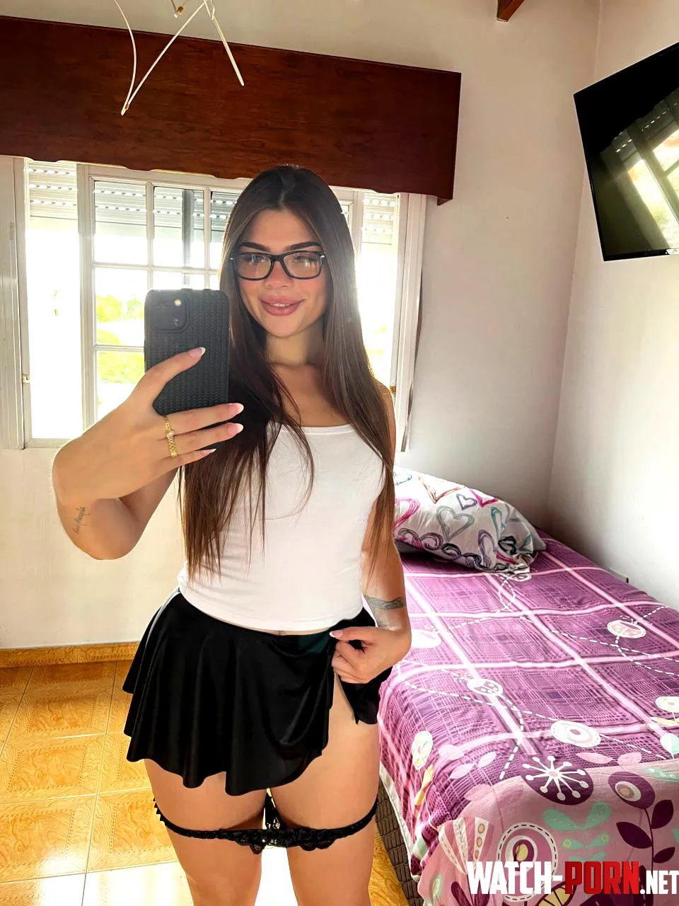 You don't mind if I don't wear panty, right? by pretty_evaa