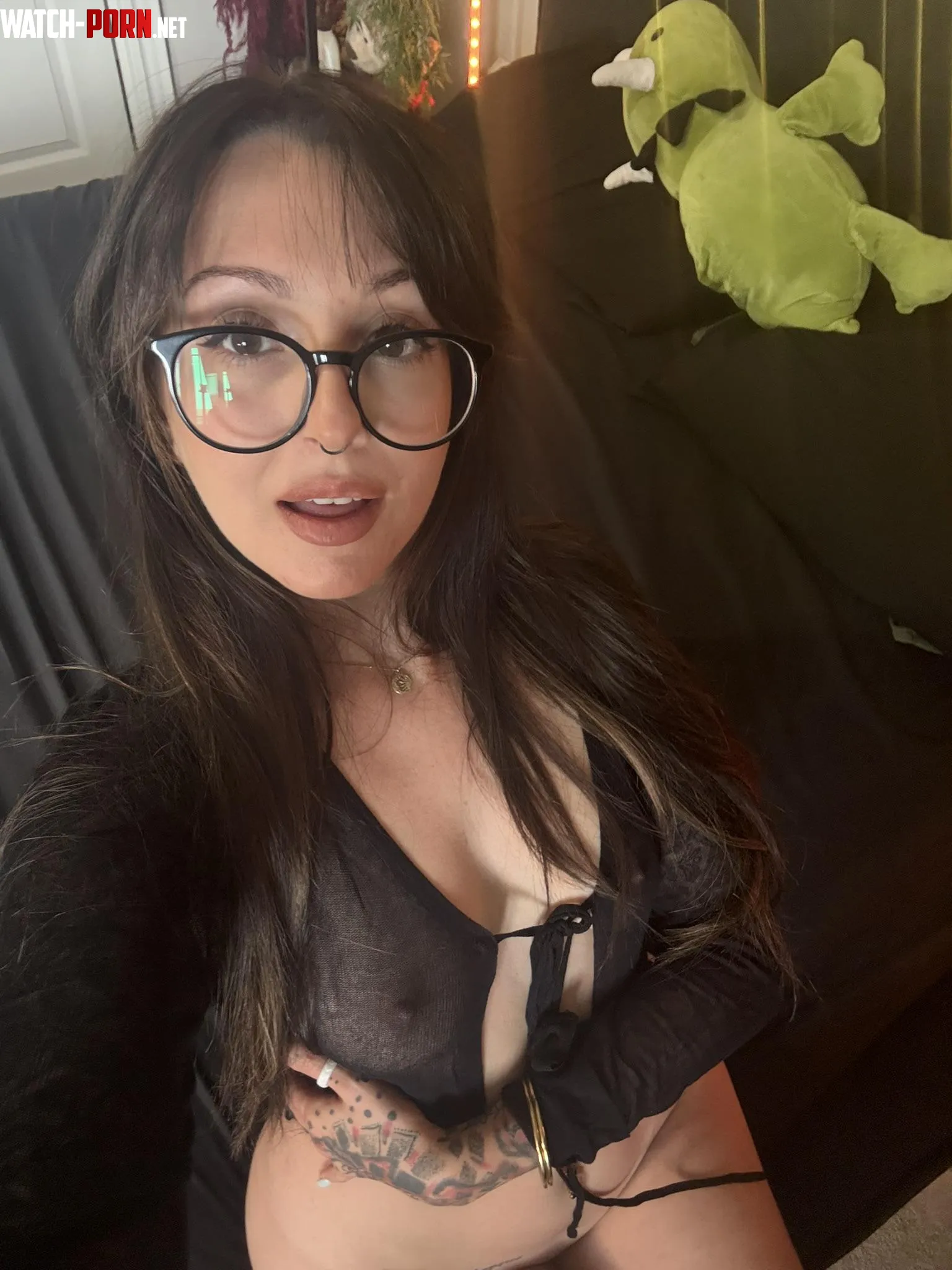 i'm all about easy access :) by wittlemousey