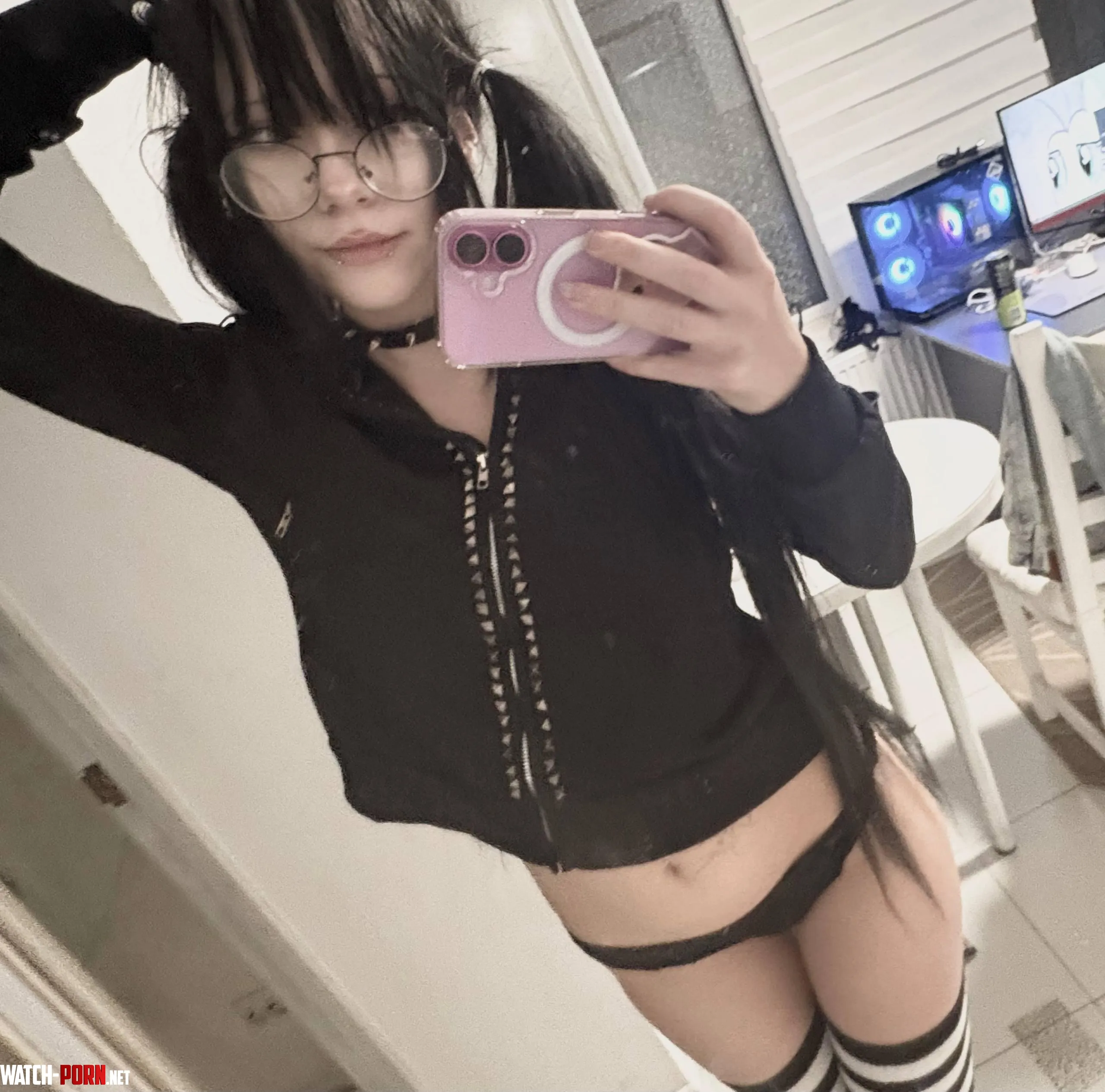kinky goth sweet face, age gap dreams, breed me messy :3 by miawmiawcatlover