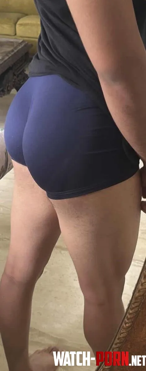 Wouldn’t I look better in a skirt by amu_1417