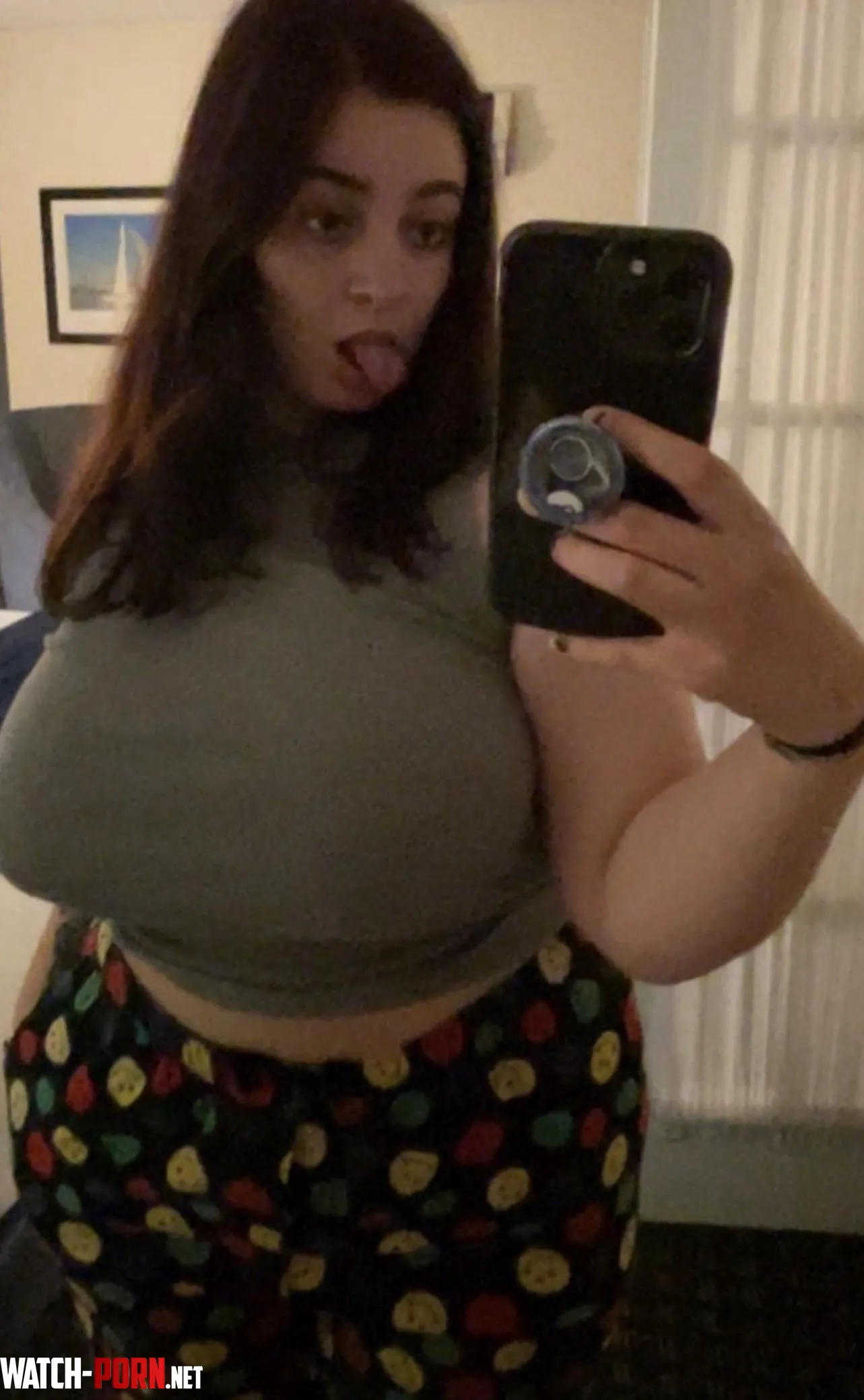 popping out by ImportantSpirit9306