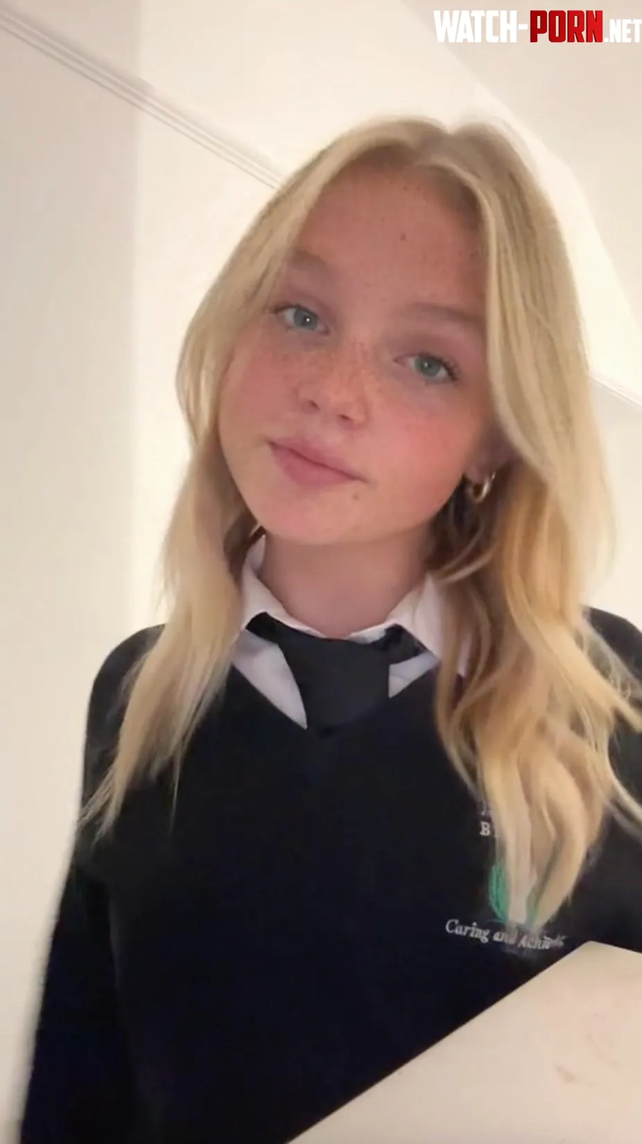 ever thought of showing a lil 18 yo the ropes in a fun way? i’m curious :3 by lilob724