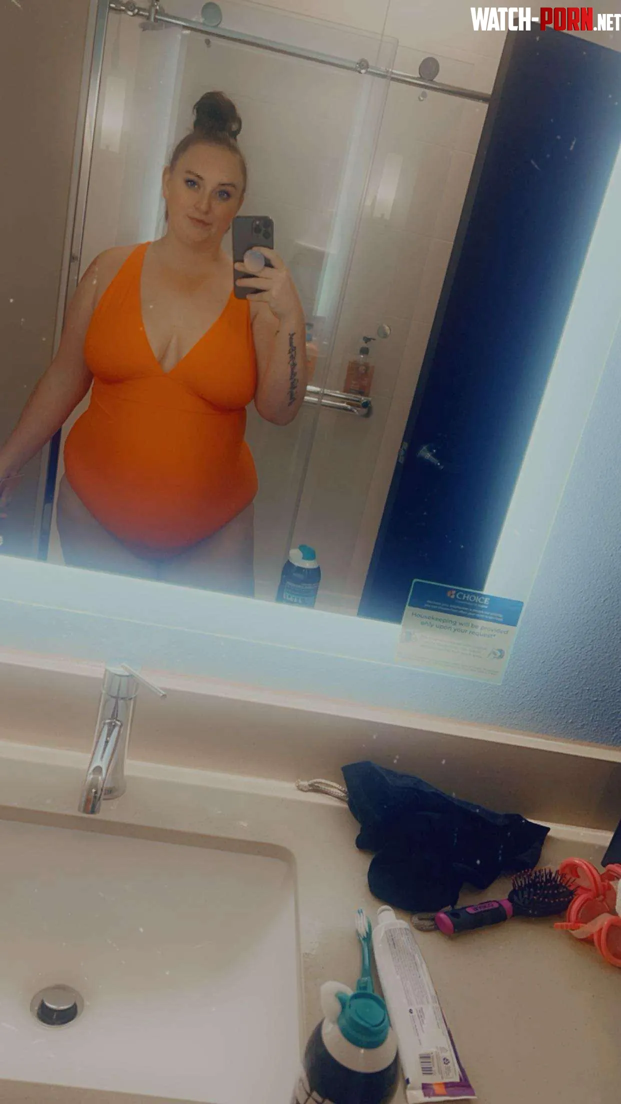 Swim with me by onlyfans38s