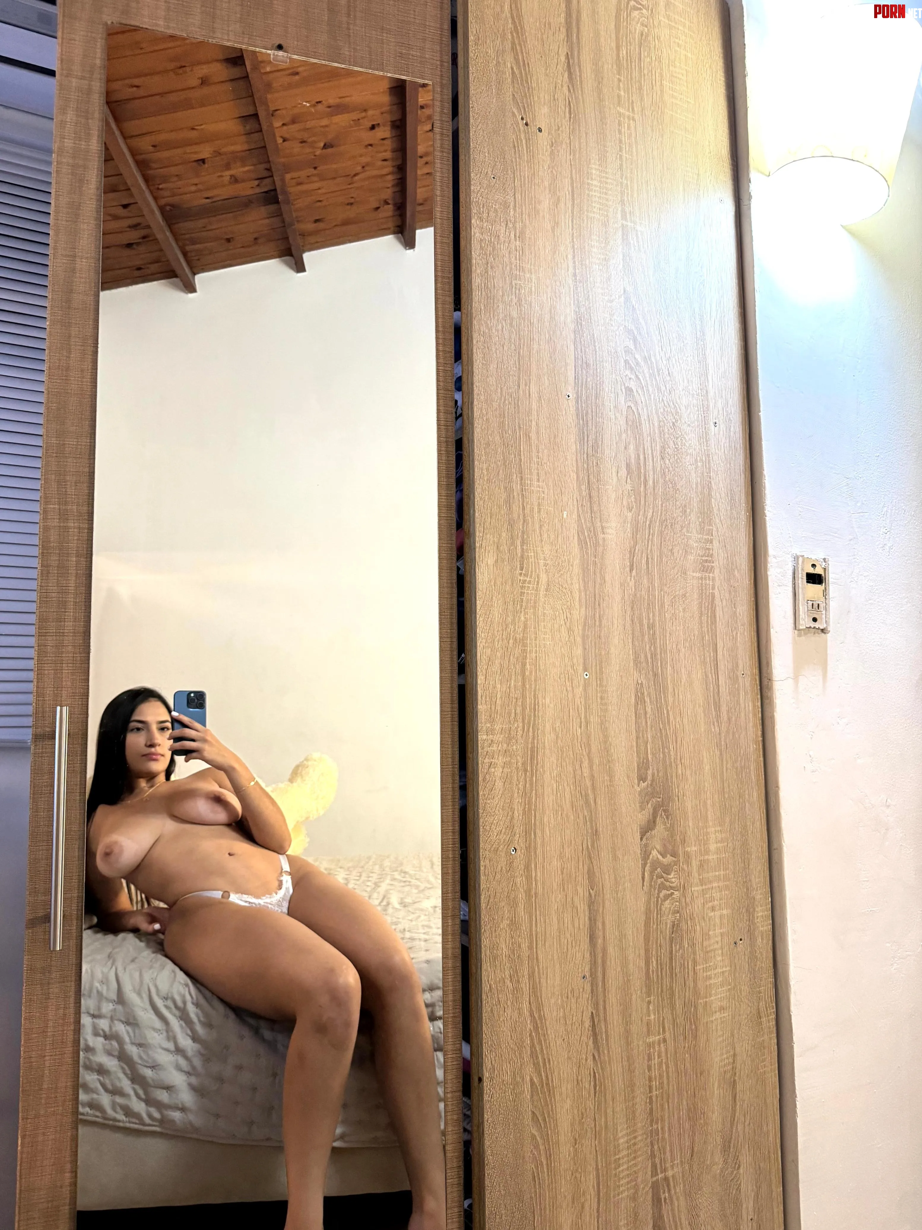 A simple selfie by teefreez