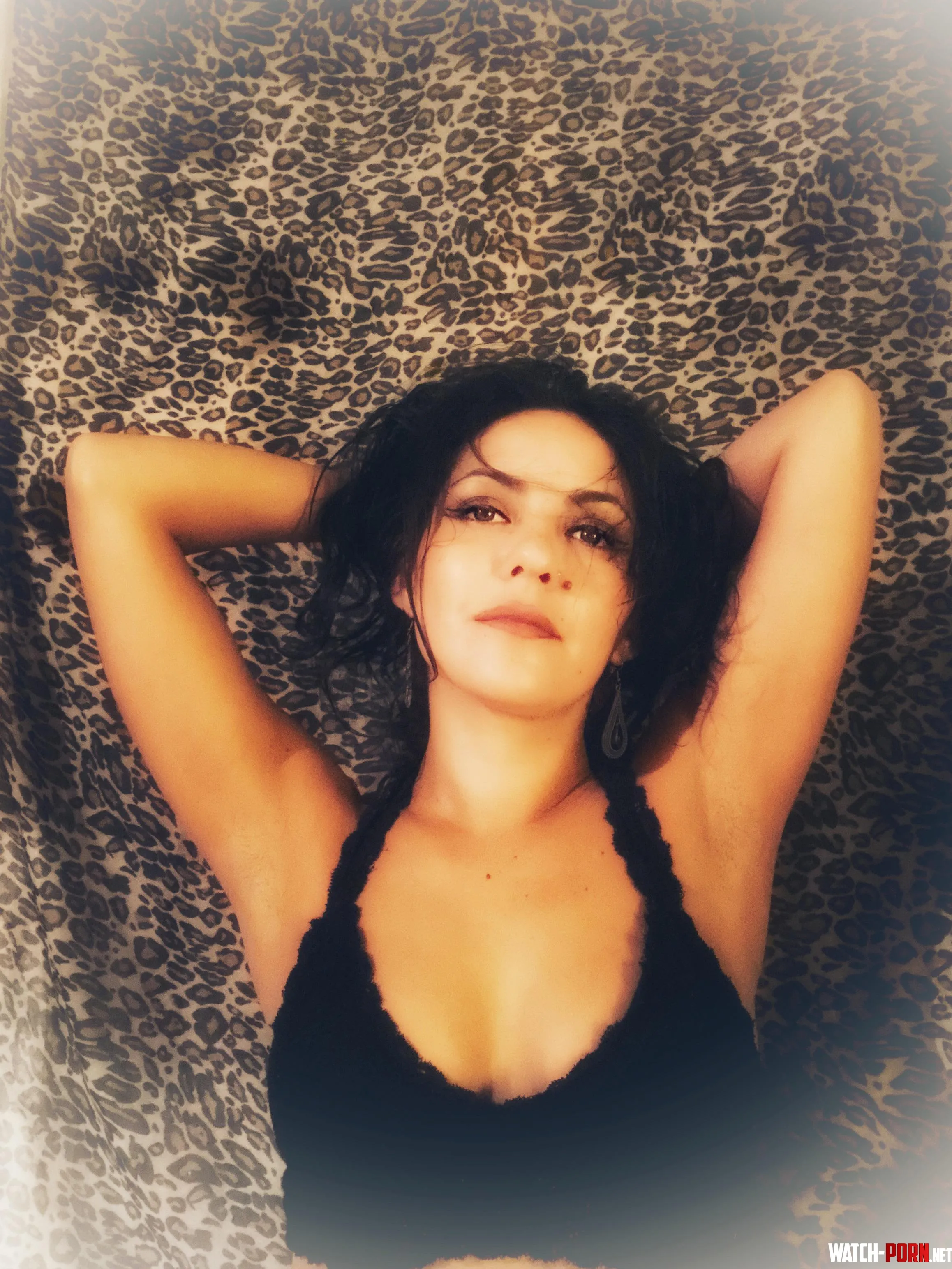 Stay. Just a little longer. by lady_Gi