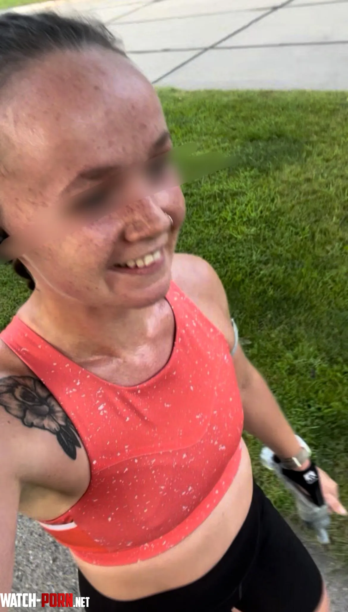 Such a sweaty girl after my run :) by seraphynx_