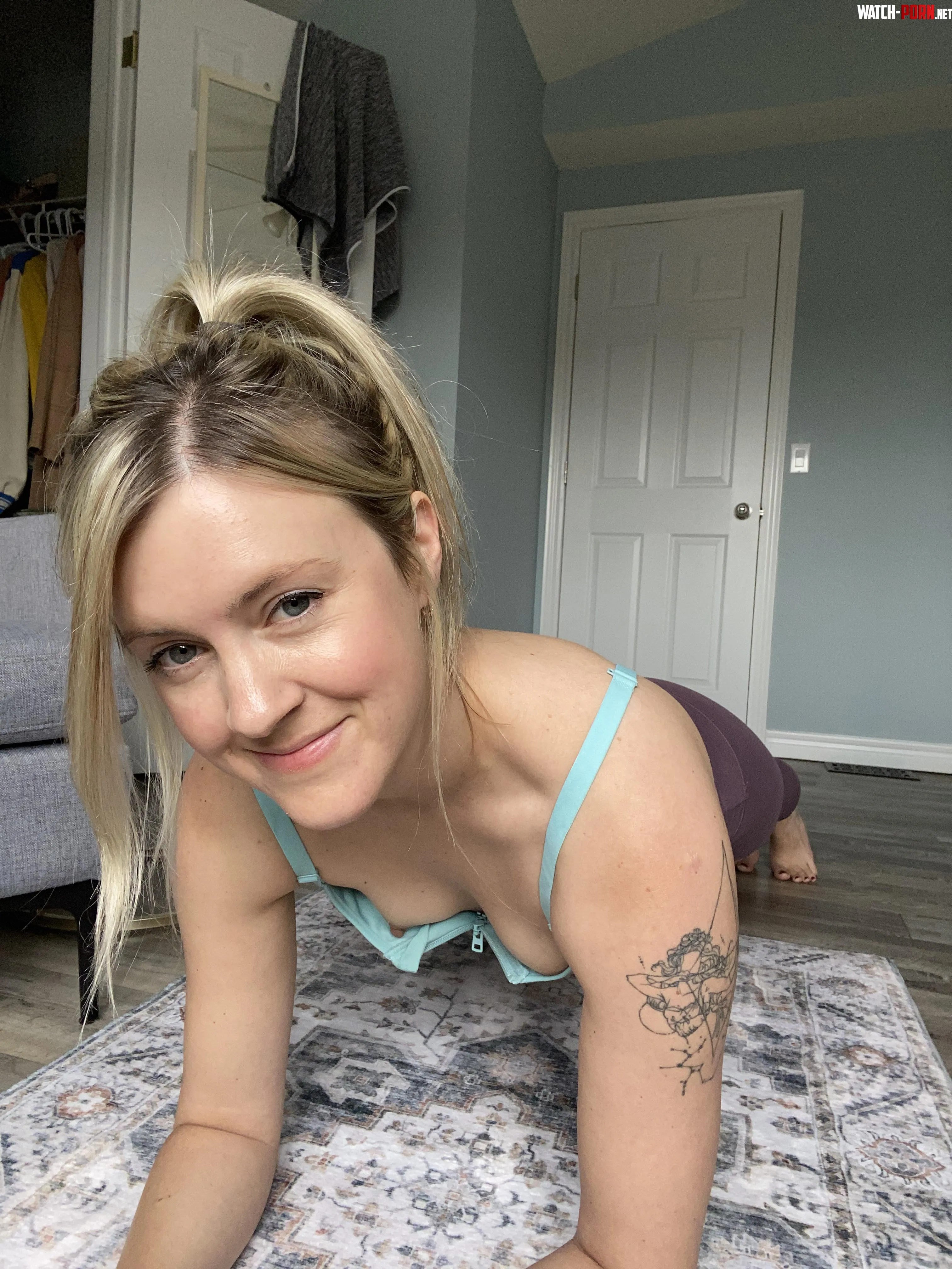 I know I can inspire you to hold your plank by Liz_XO_