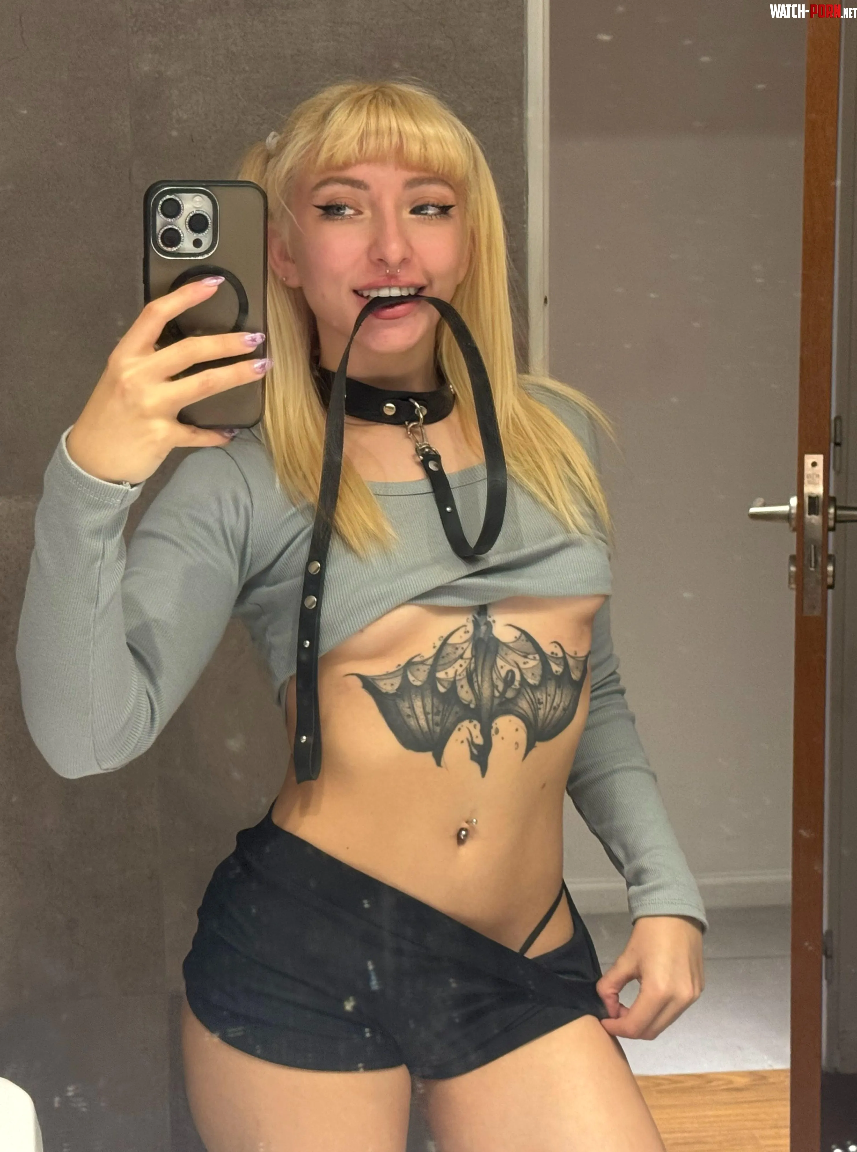 Some girls wear pearls. I prefer this [F] by effin6god