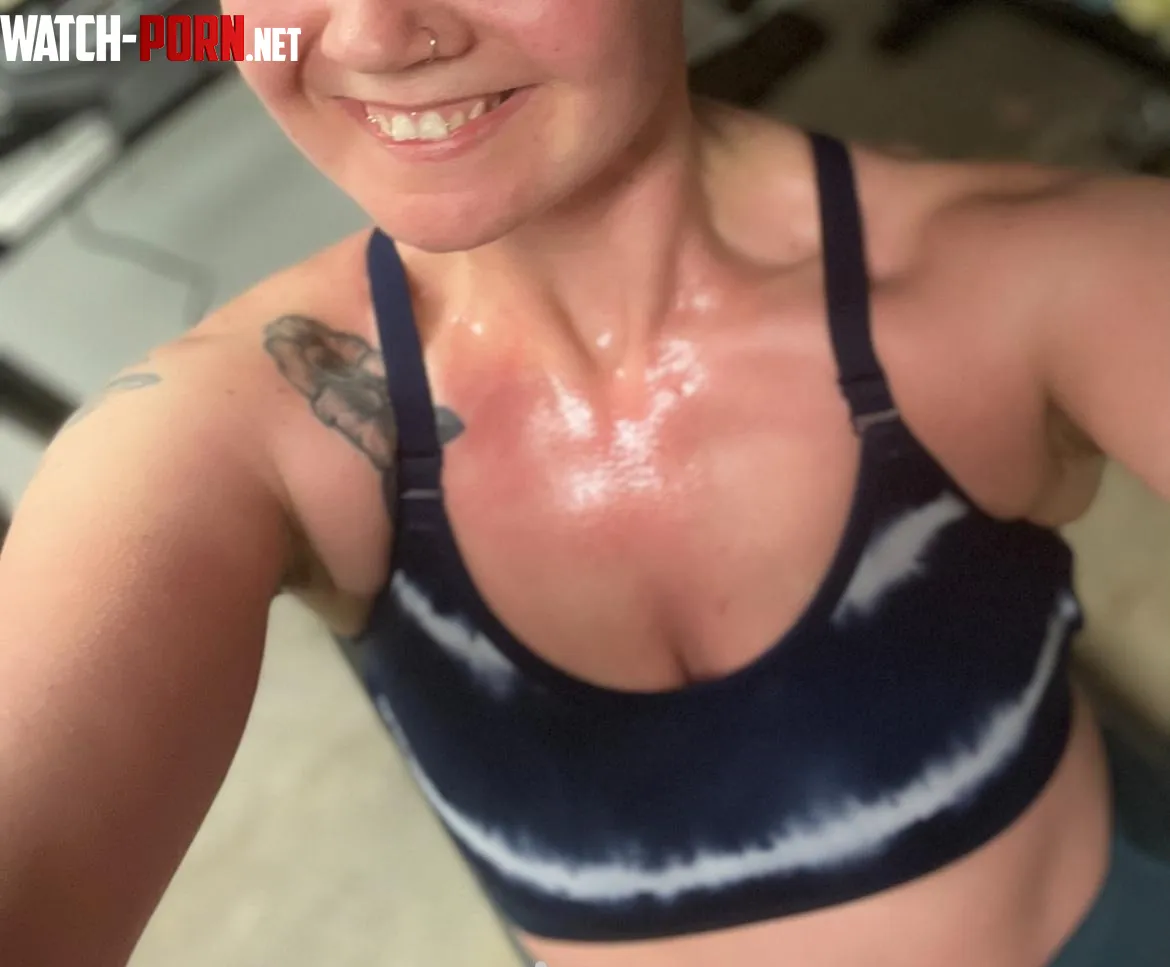 That workout left me sooo sweaty by seraphynx_