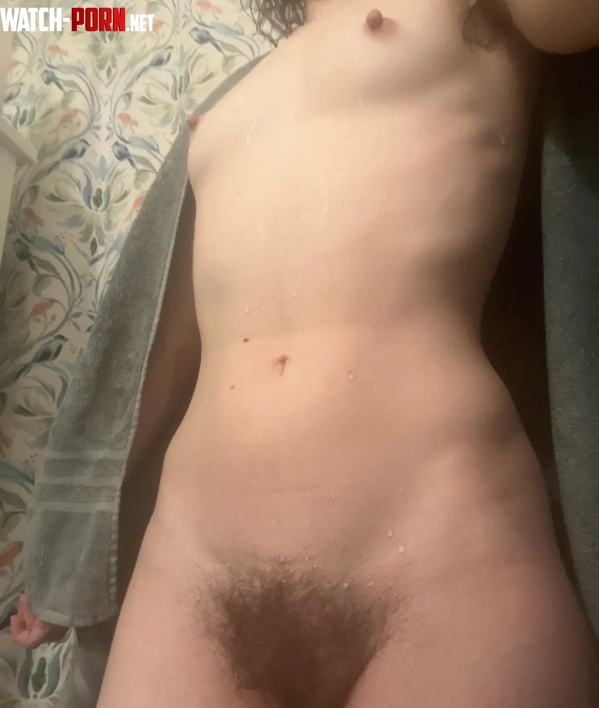 My bush is so silky esp when I’m fresh out the shower and just moisturized 😉🥹🌸(20F) by lilsophie05