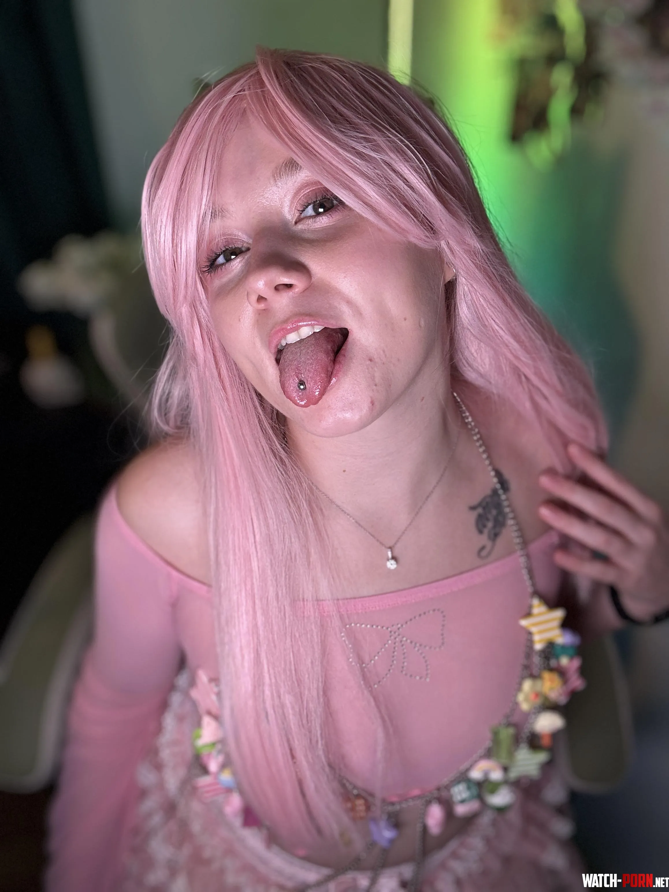 Would you cover my face or my hair? by Seeyourminds