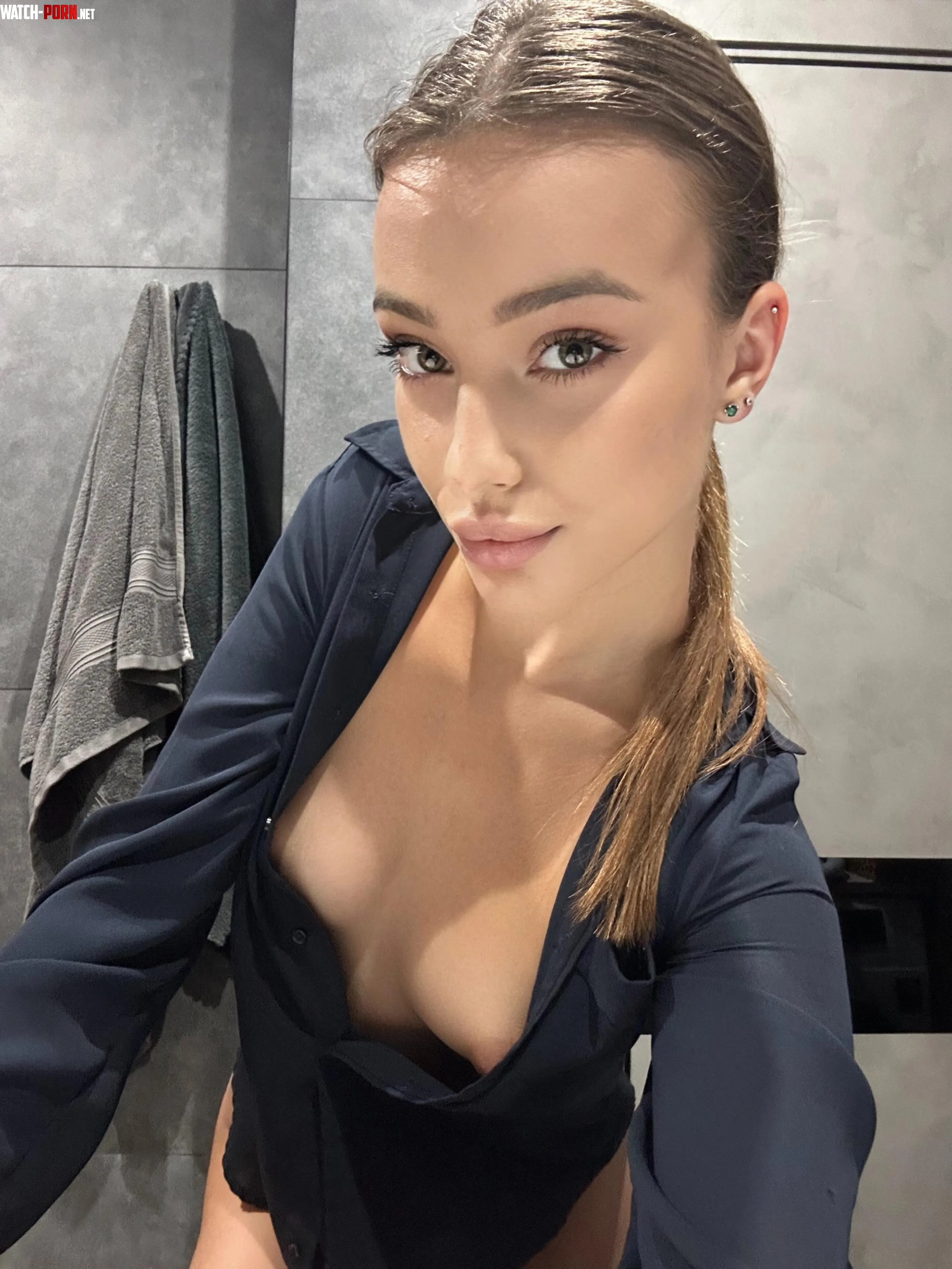 quick selfies before going to the office by Naughty_DollX