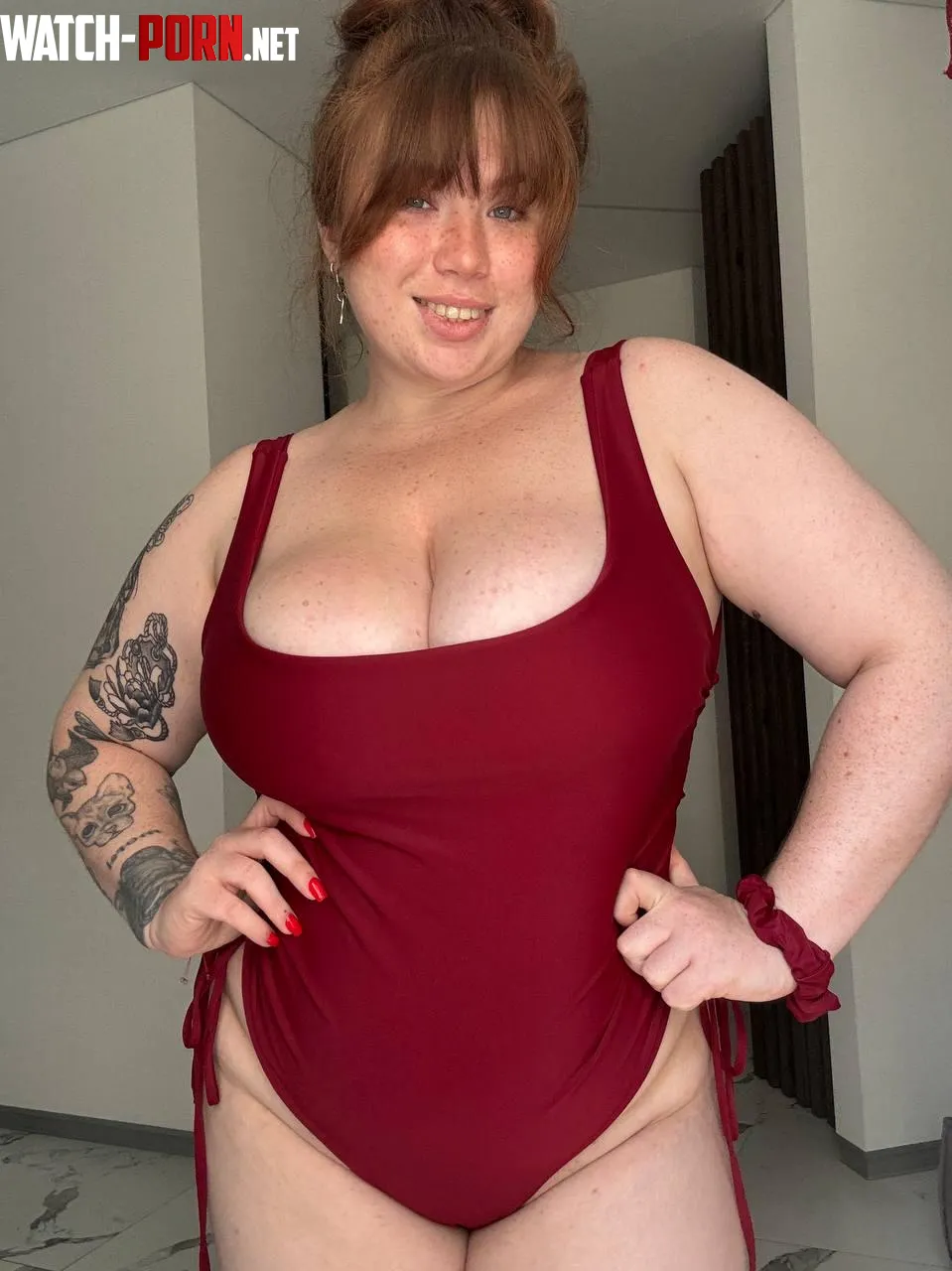 I'm in love with this color by MaximumKiss