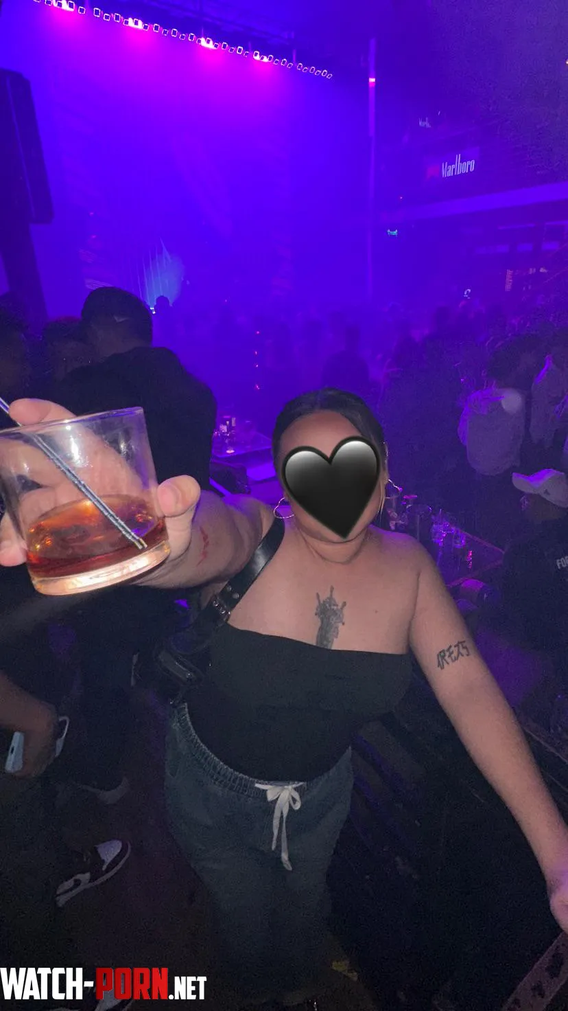 Lets get party and (f)uck me later🤭 by VEvergardenn