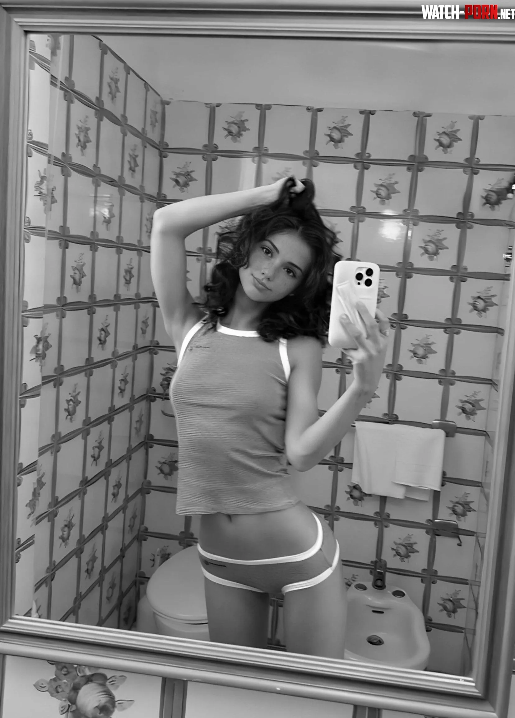 Would you accept nudes from me? by Rosal_Ynn