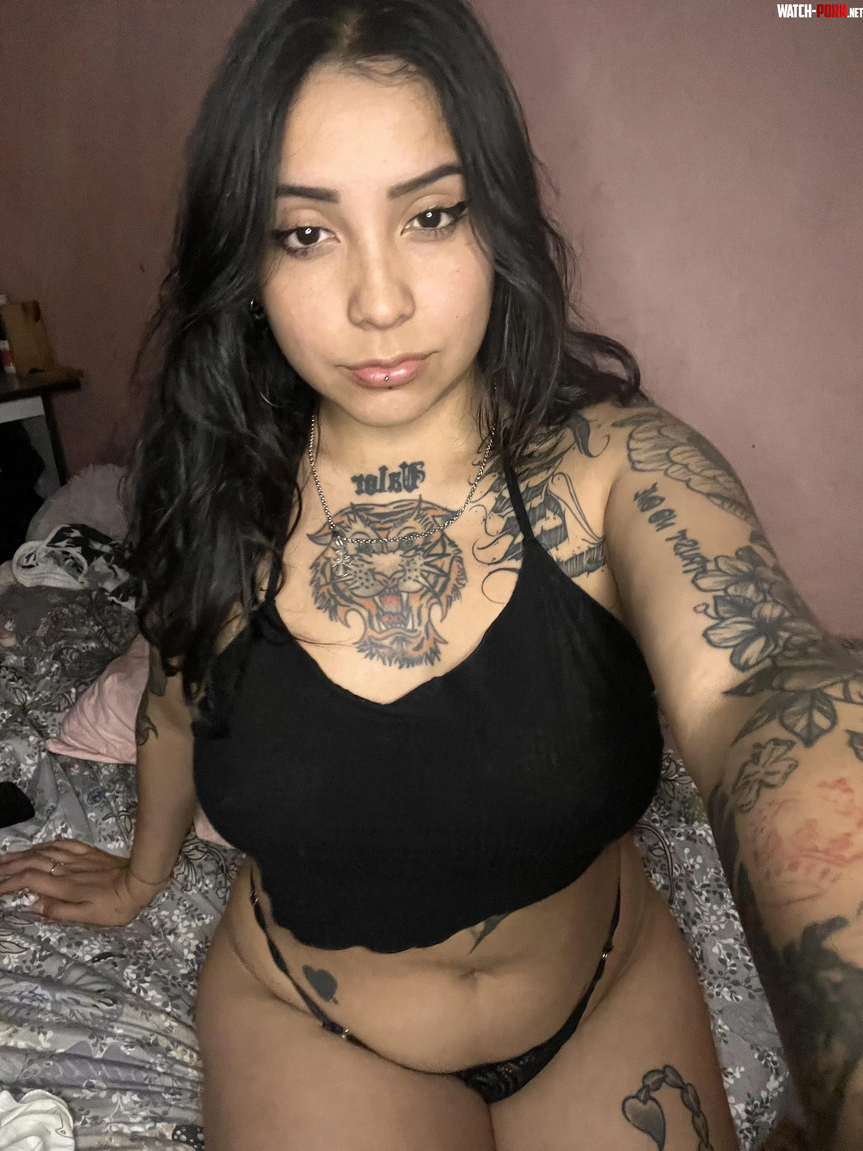 Serious mode: Get ready she’ll devour you raw! by sweetiefav