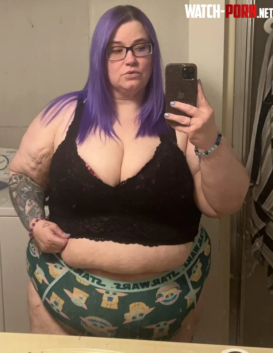 Bend me over the counter and fuck me right here by Adenahx