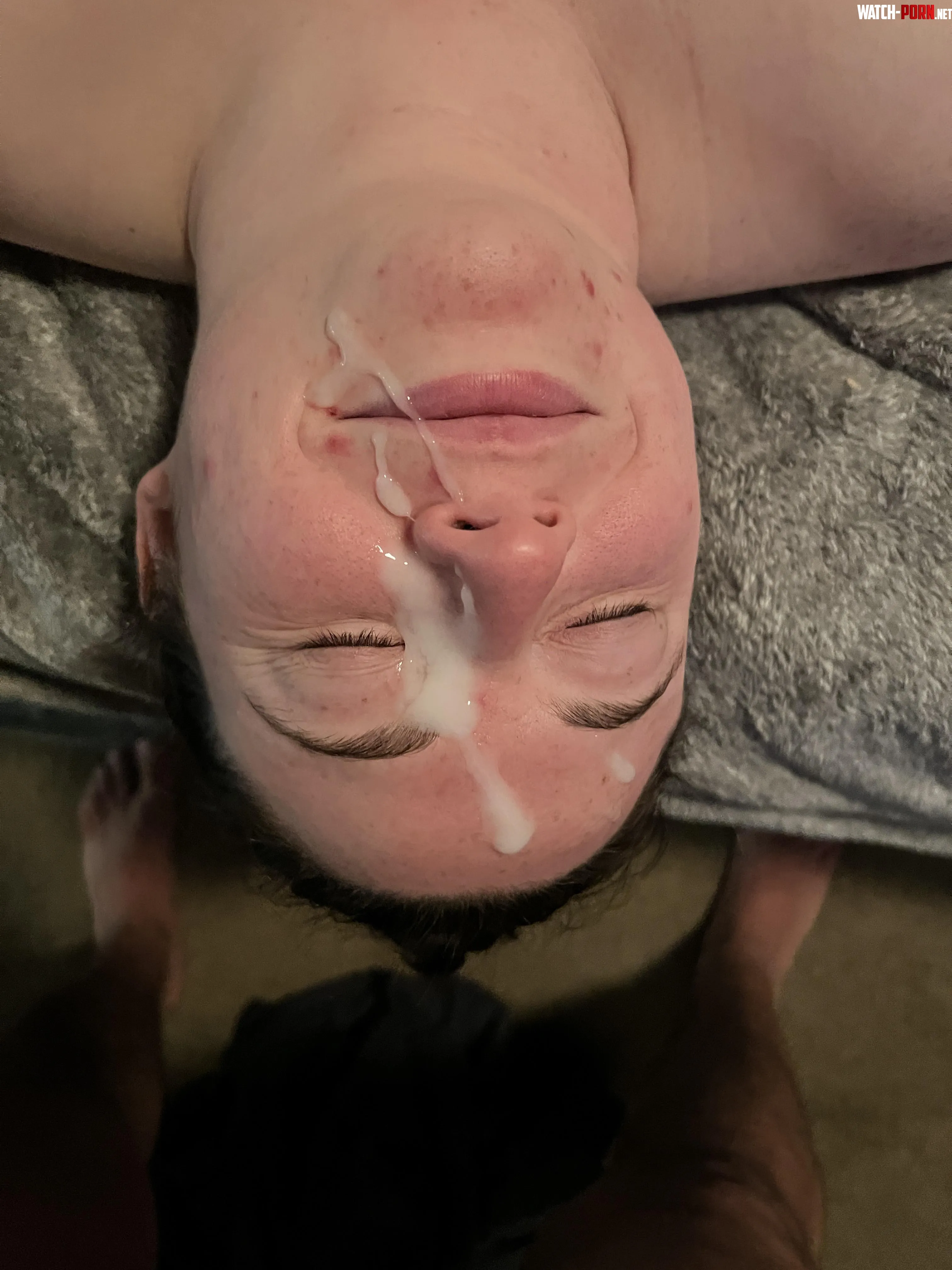 Thick creamy load to start the day by minniemor