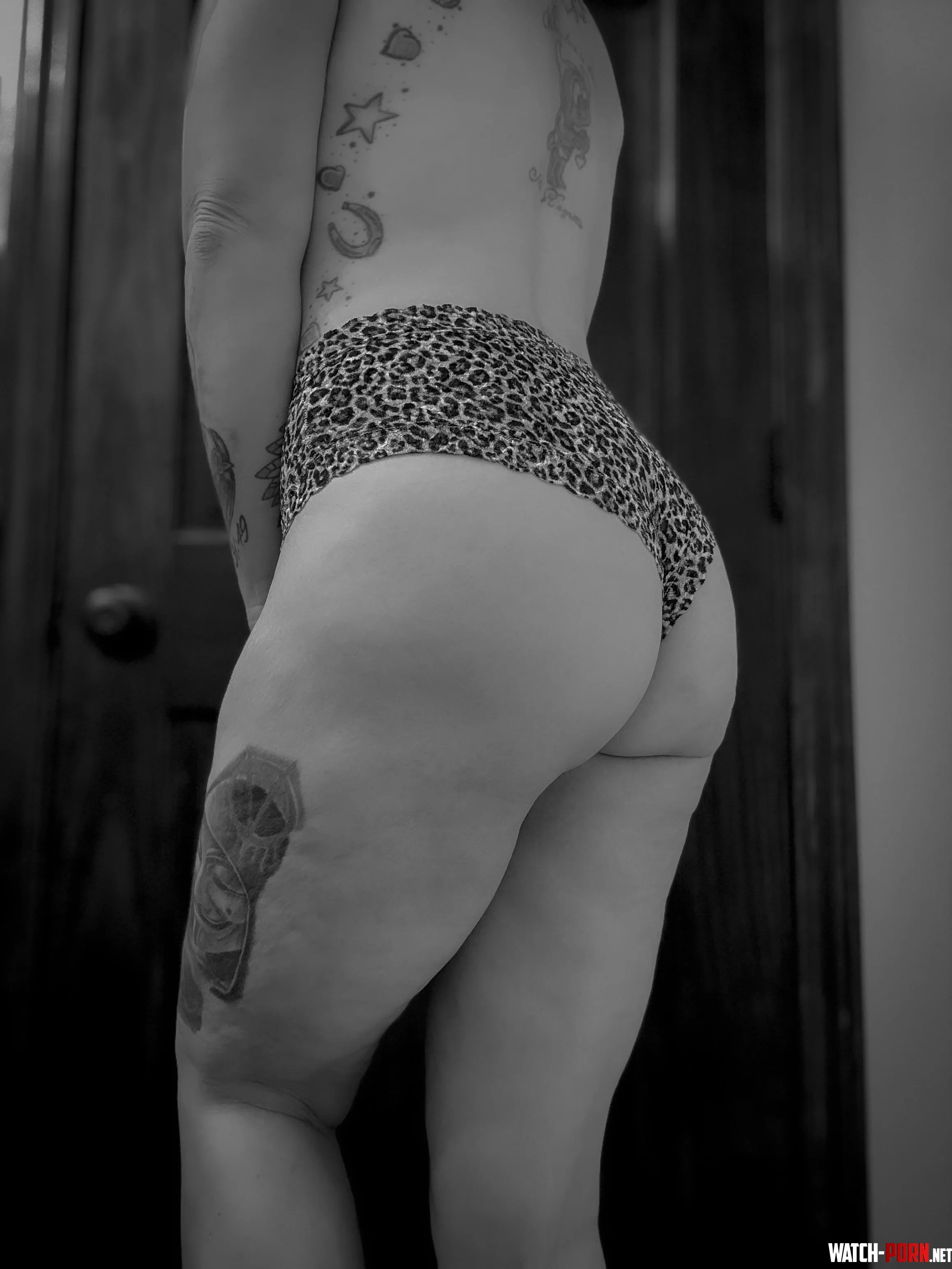 Proof that mom bods make the best fantasies 🍑 by Serious-Cycle4495