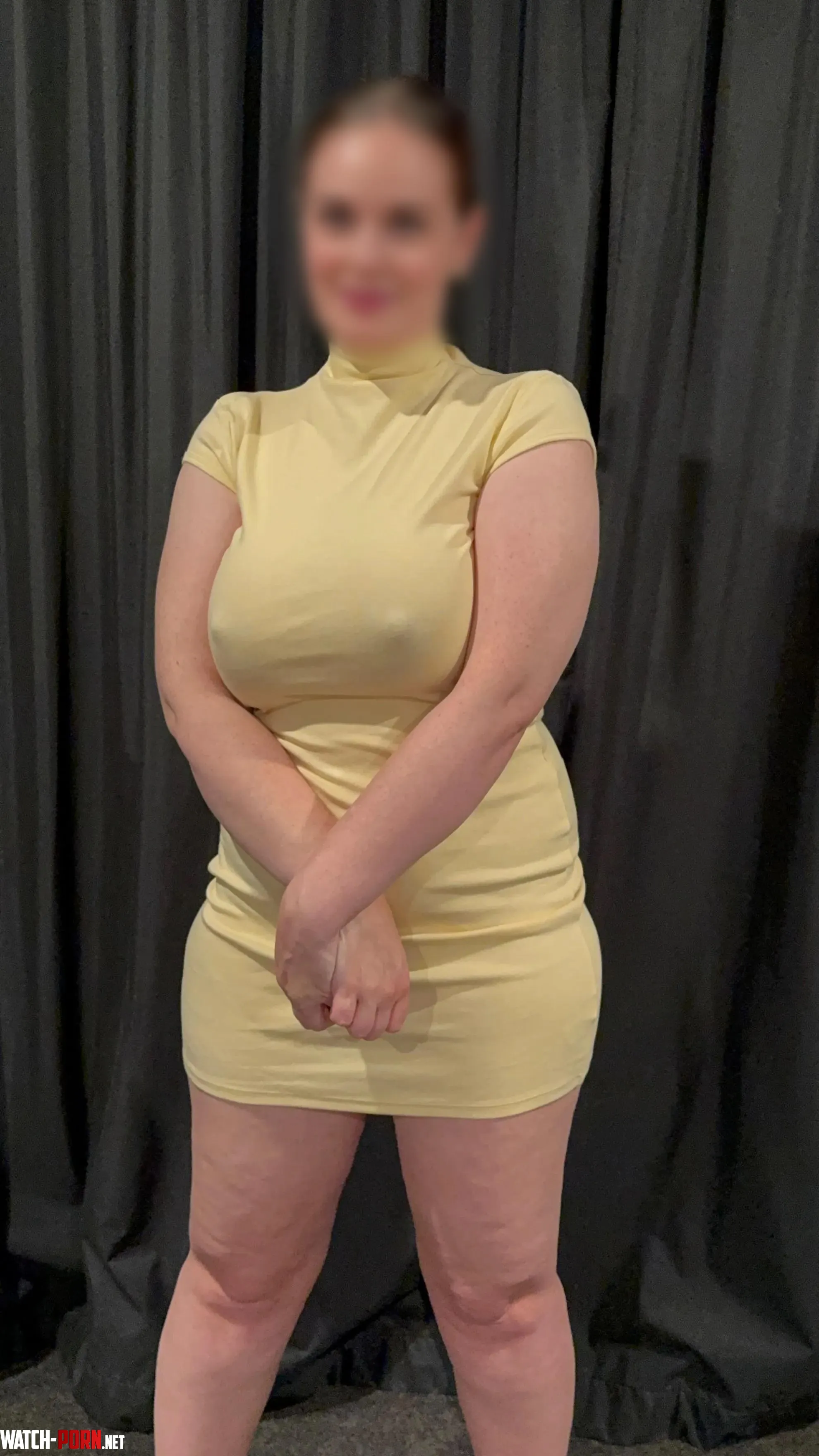 Do you like my yellow dress? by sabrinafagur