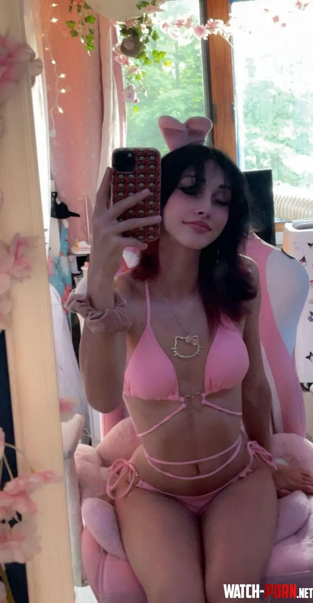 pink to make the boys wink by SirChickenalot