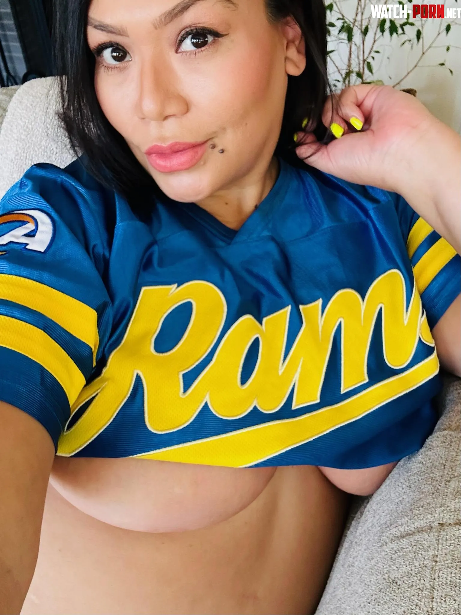 Nice Win Yesterday....Rams House....XOXO by Kinky_Lexxxi