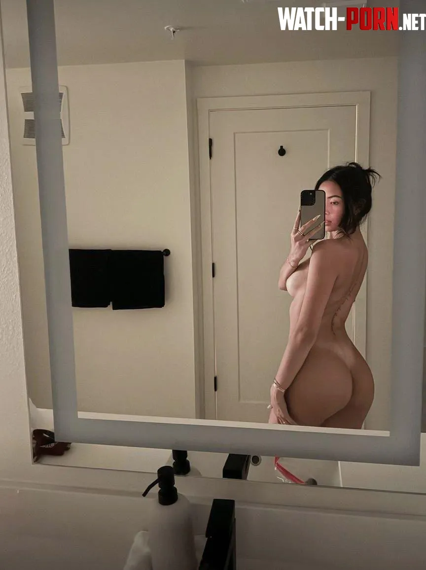 Smash or pass? by pillowsecret