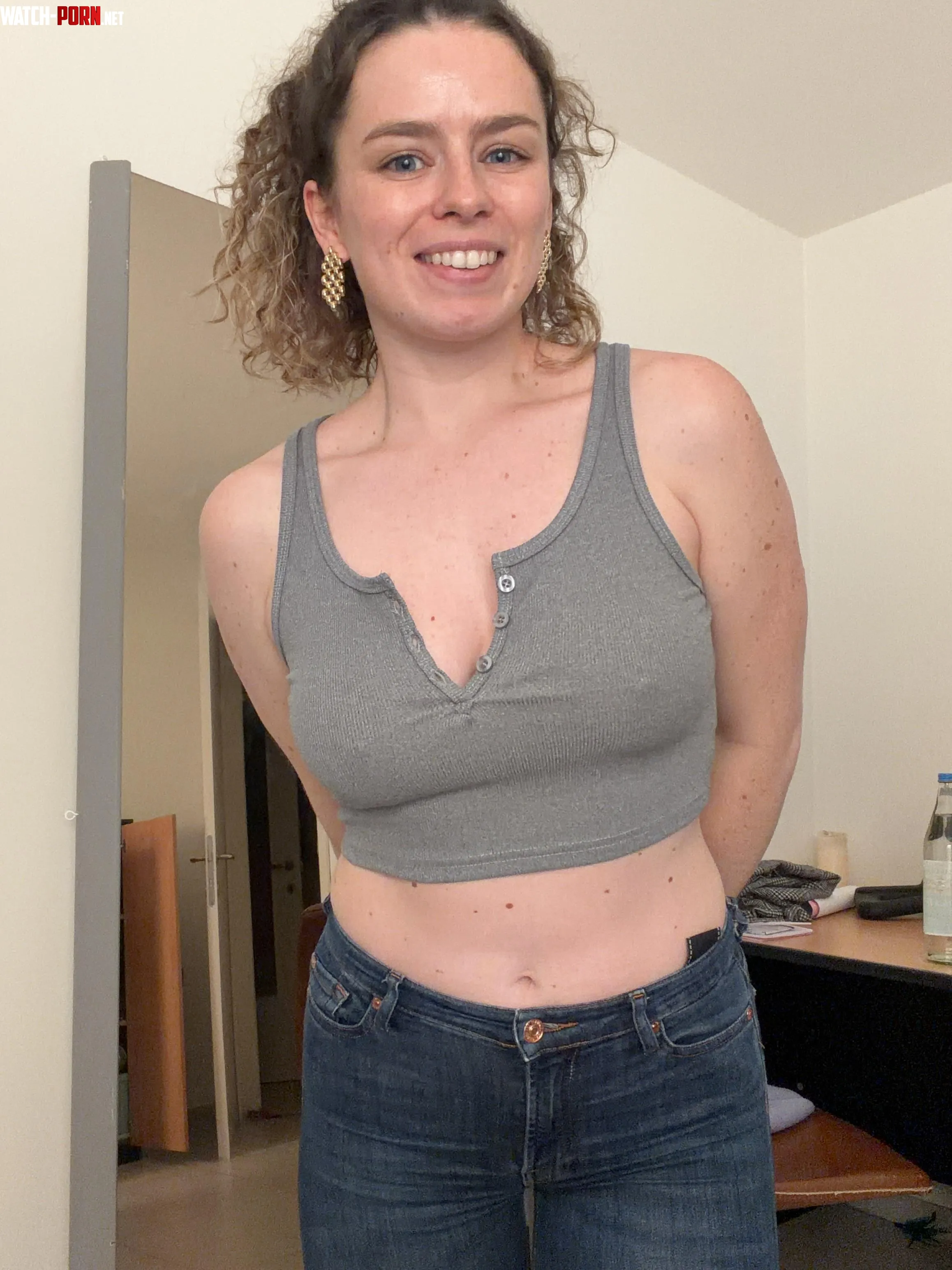 this shirt didn’t even try to hide it by sunnylinabae