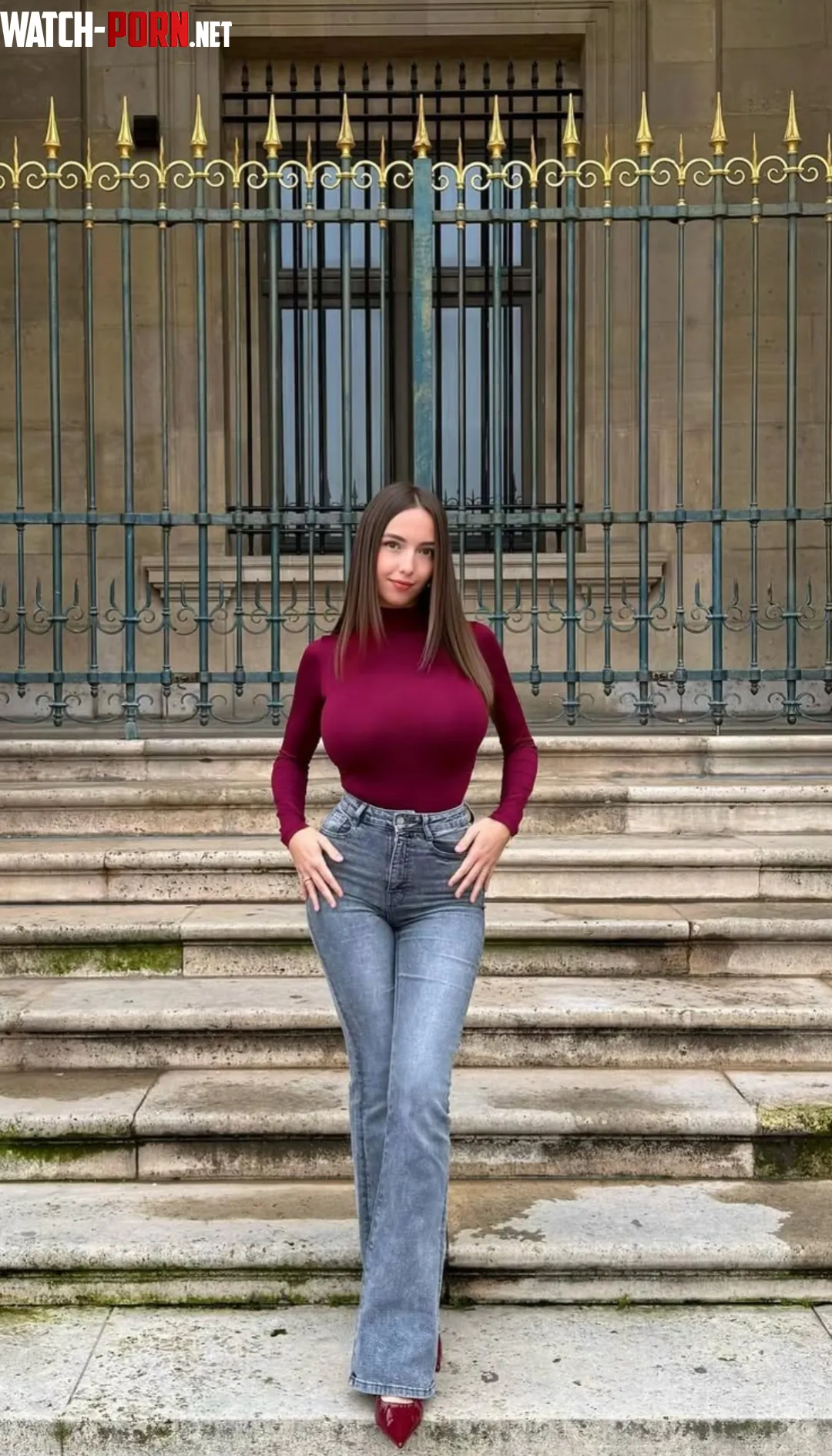 the shirt is struggling by pearl_mar