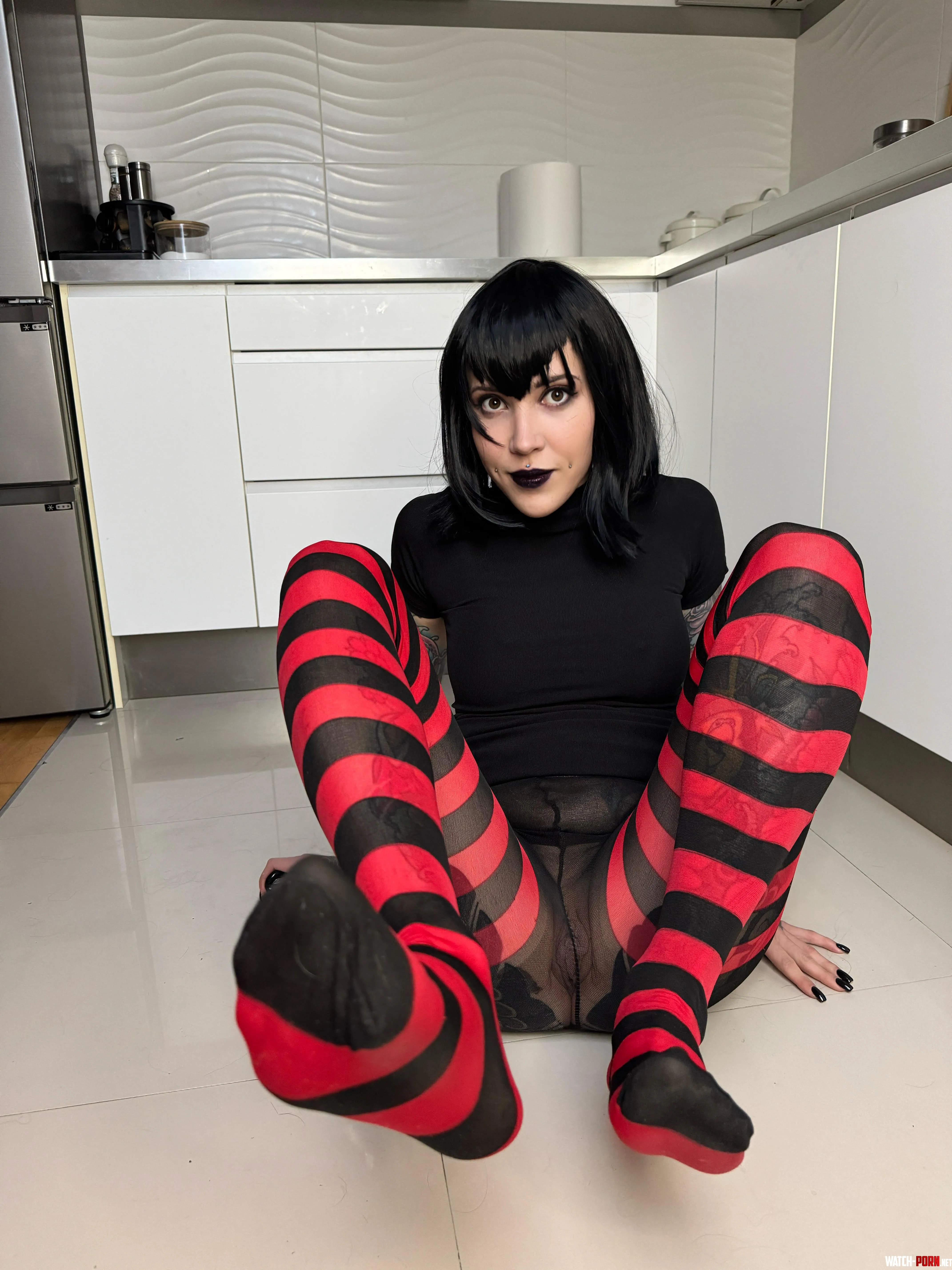 Mavis (Roxy) [Hotel Transylvania] by PuddingBuzz