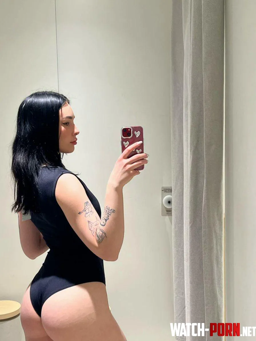 Do I look hot in this one piece? by ThiccMothra