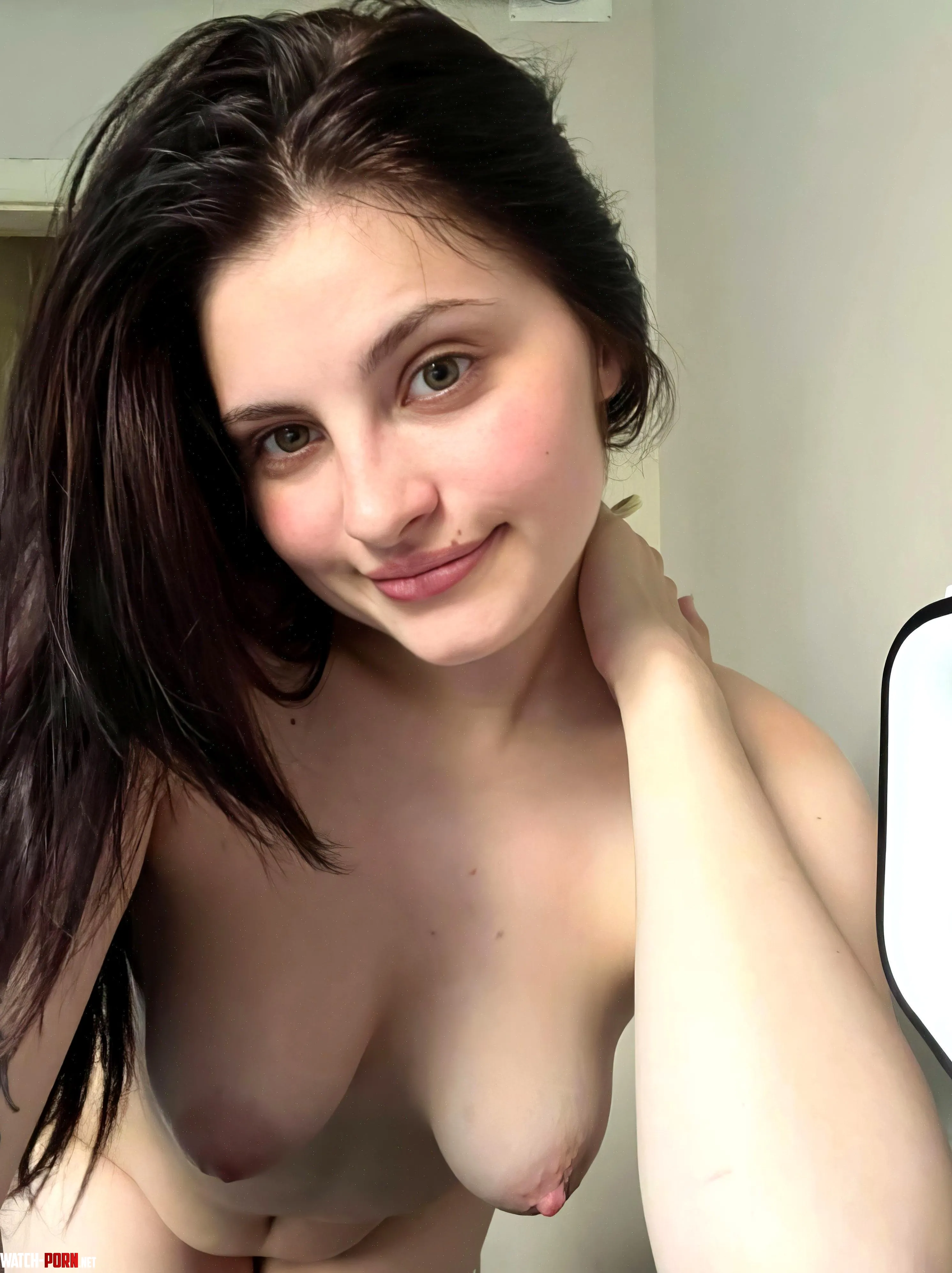 Looking for a men who likes mine small boobs by Nikolletta44