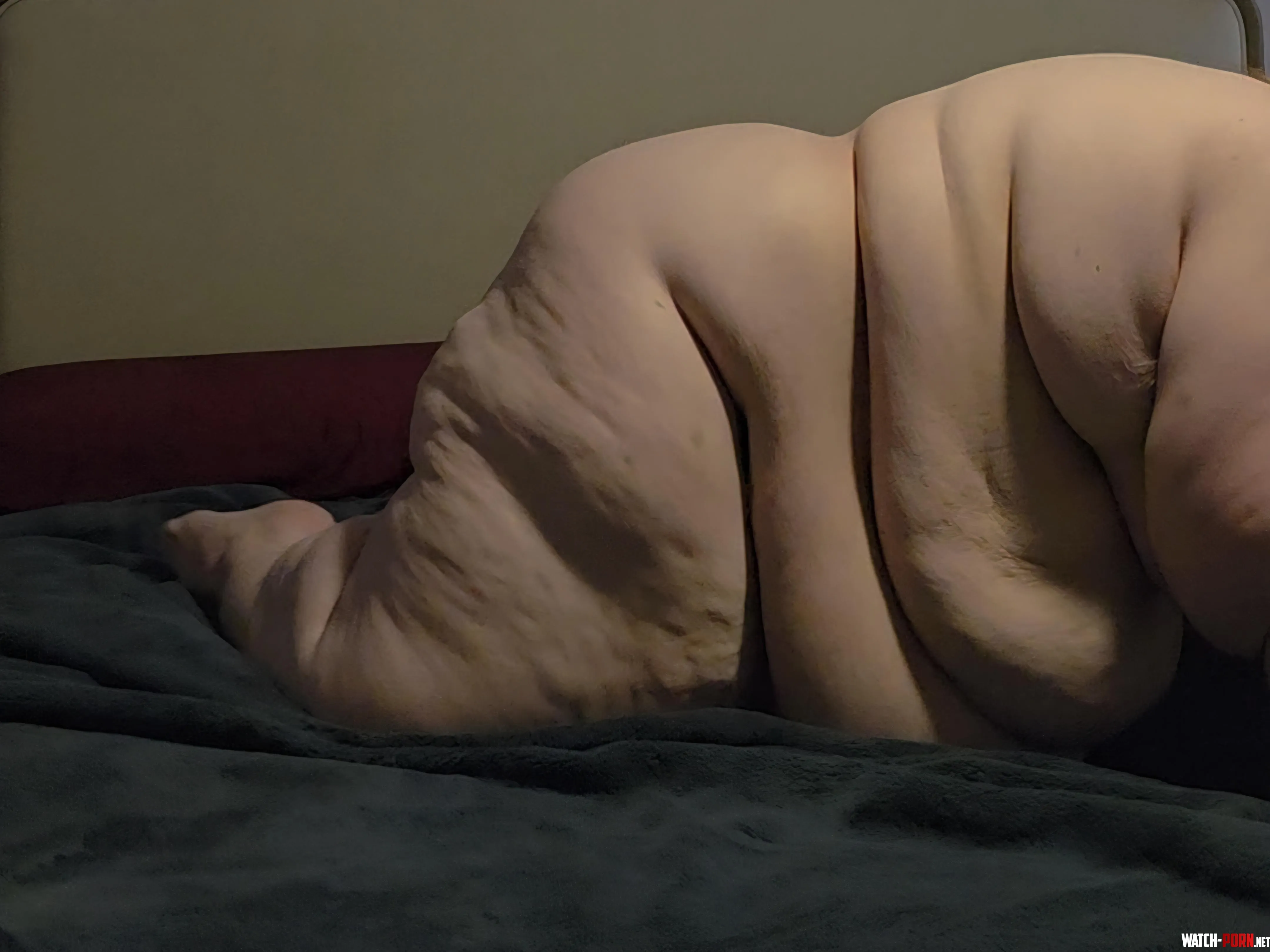 Endless love handles! 😉 by superplussizegirl4u