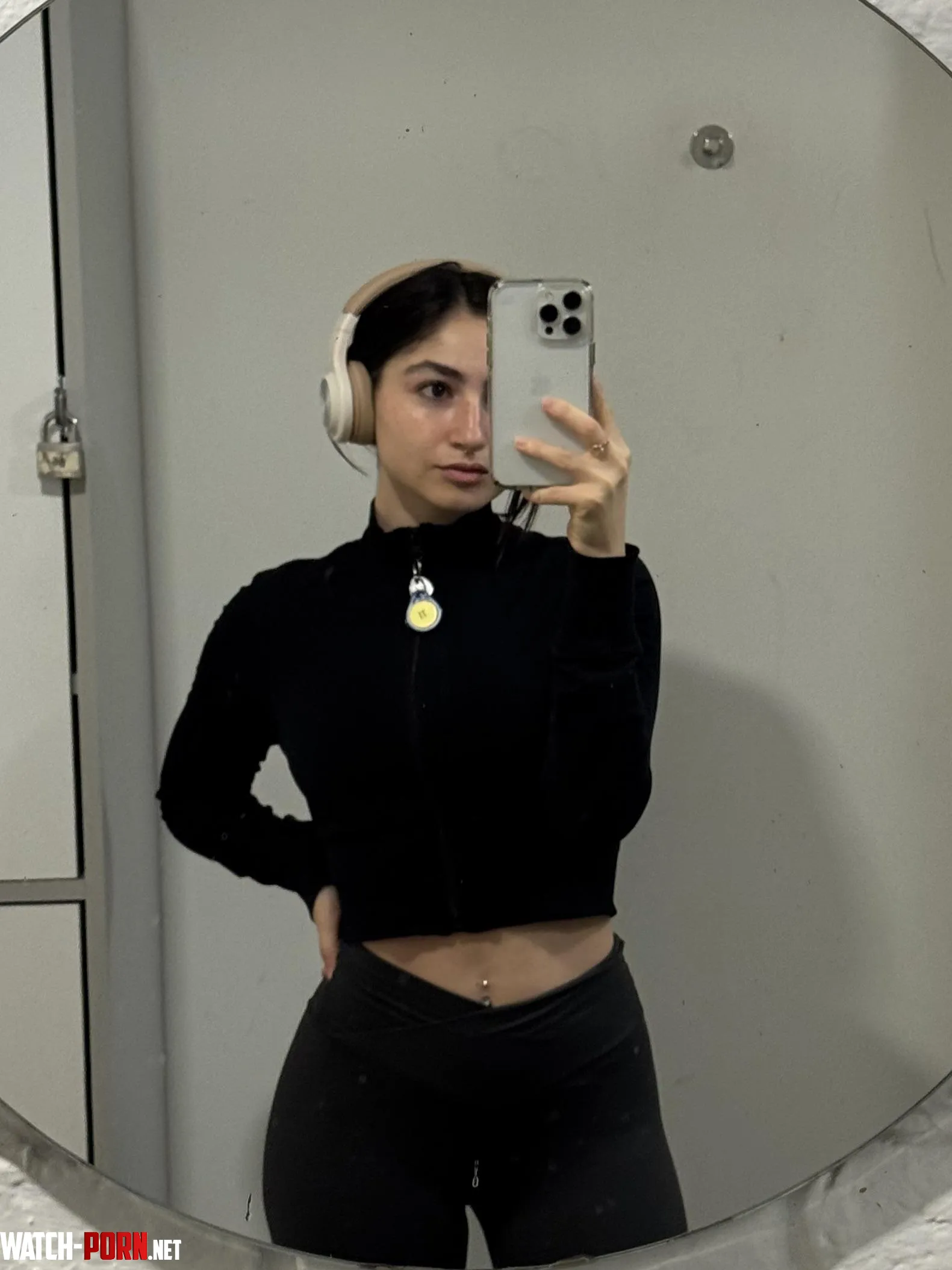 At the gym suffering by dani_bananyi