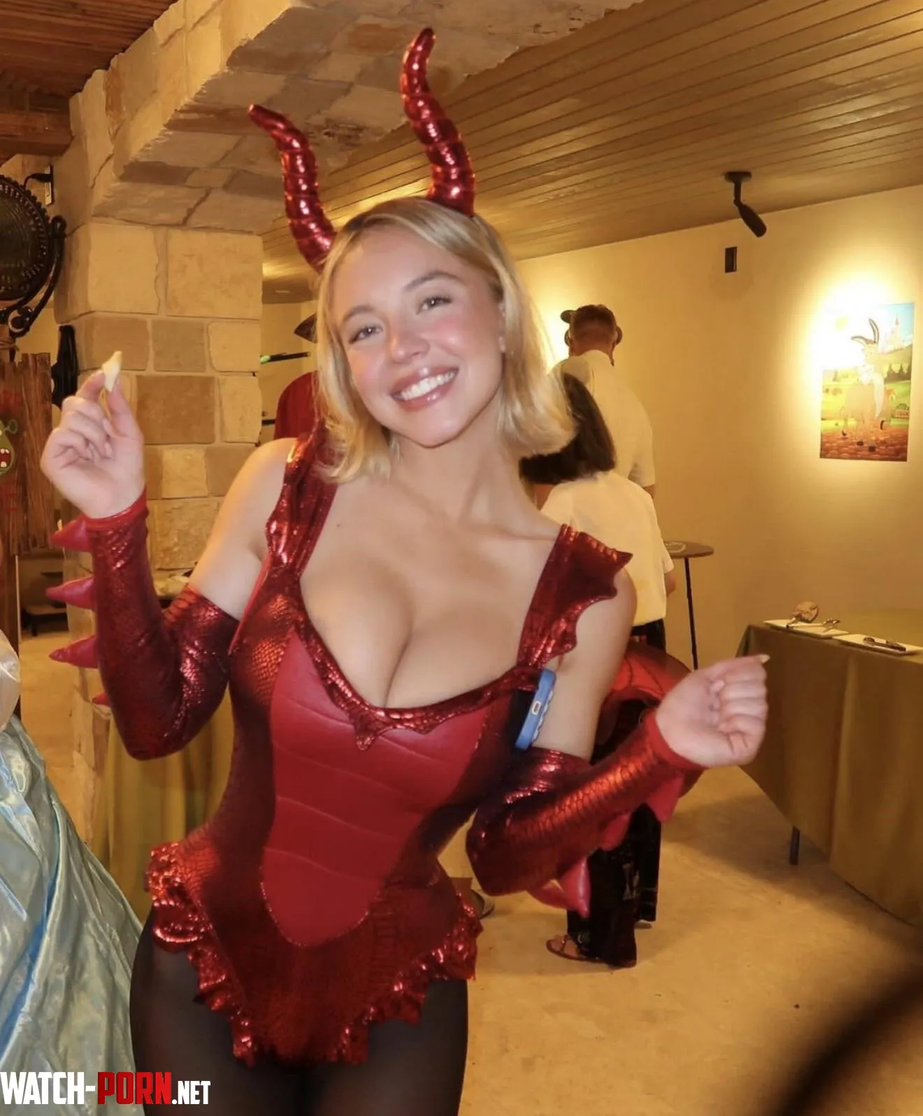 Sydney Sweeney by Secret_Hornet_2565