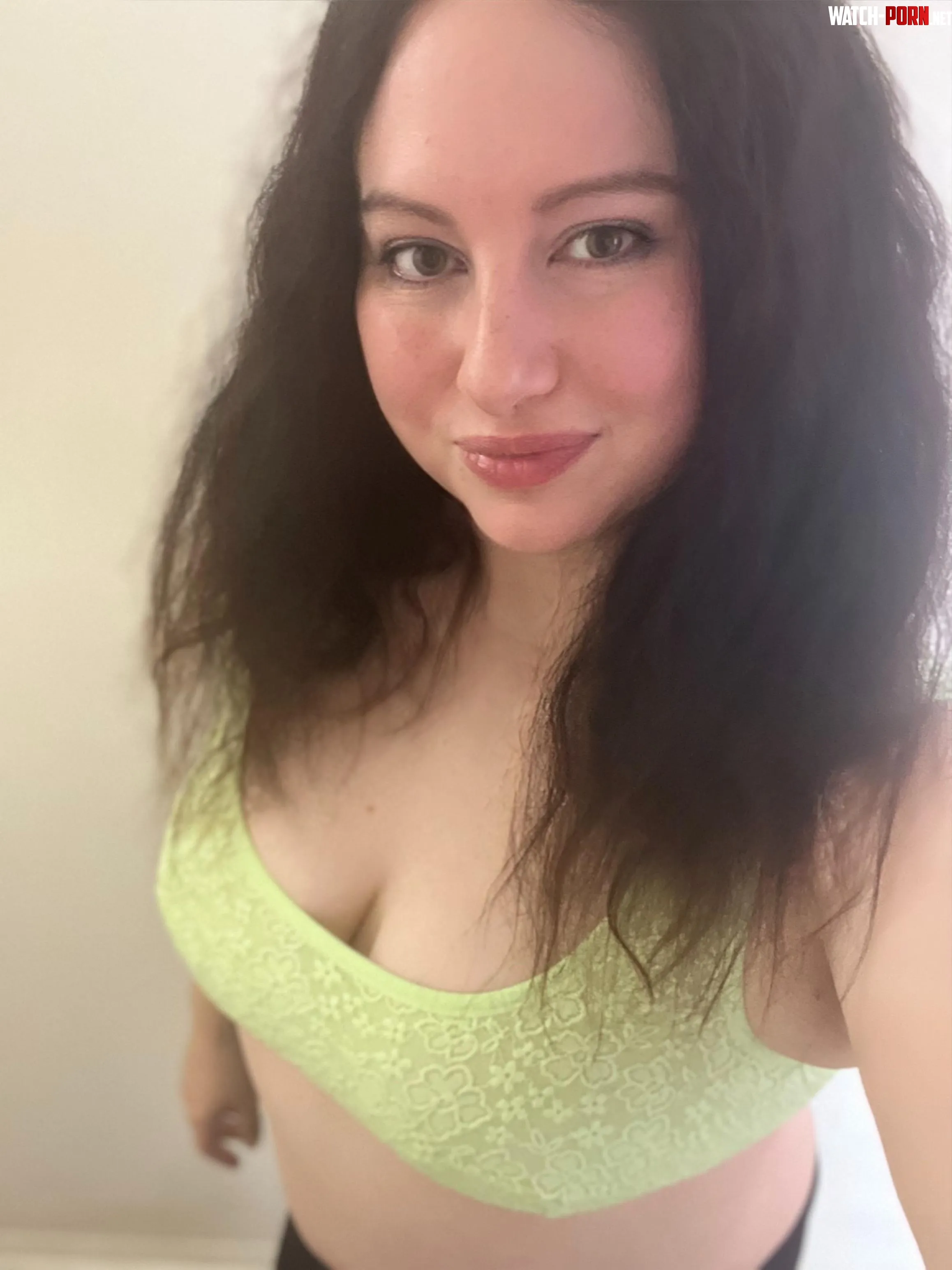 42 and still a babe by Mandiallday83