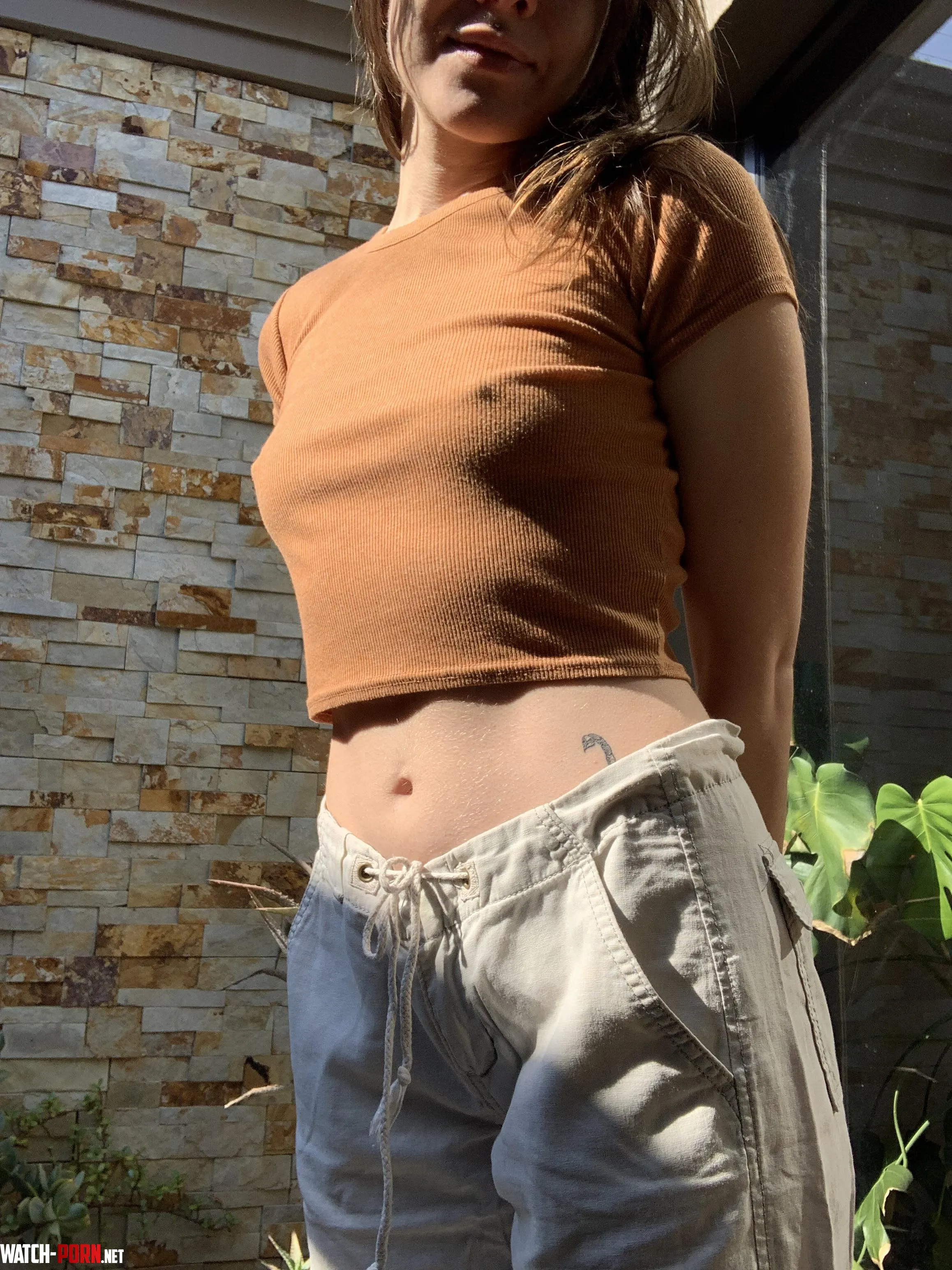 The sun is perfectly highlighting all the important parts for you by BabySparkleGirl