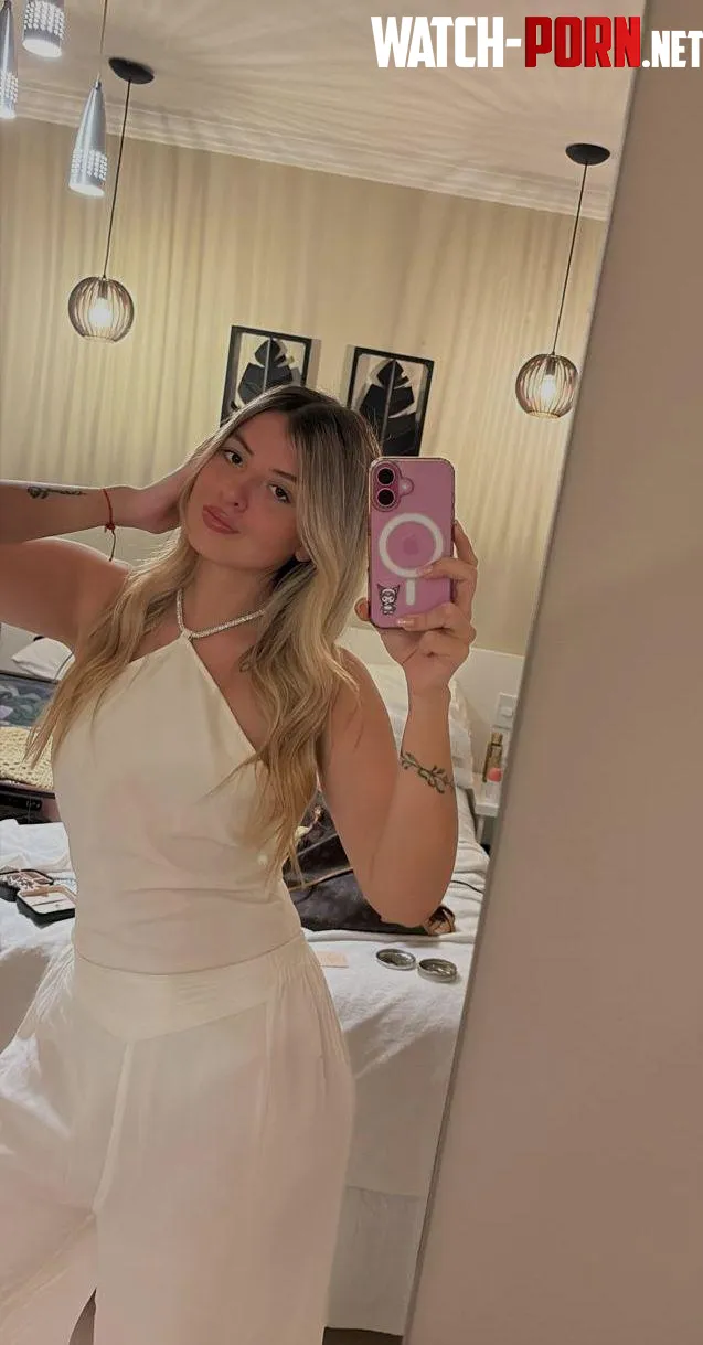 quiet confidence glow by FrostedOrbit_29